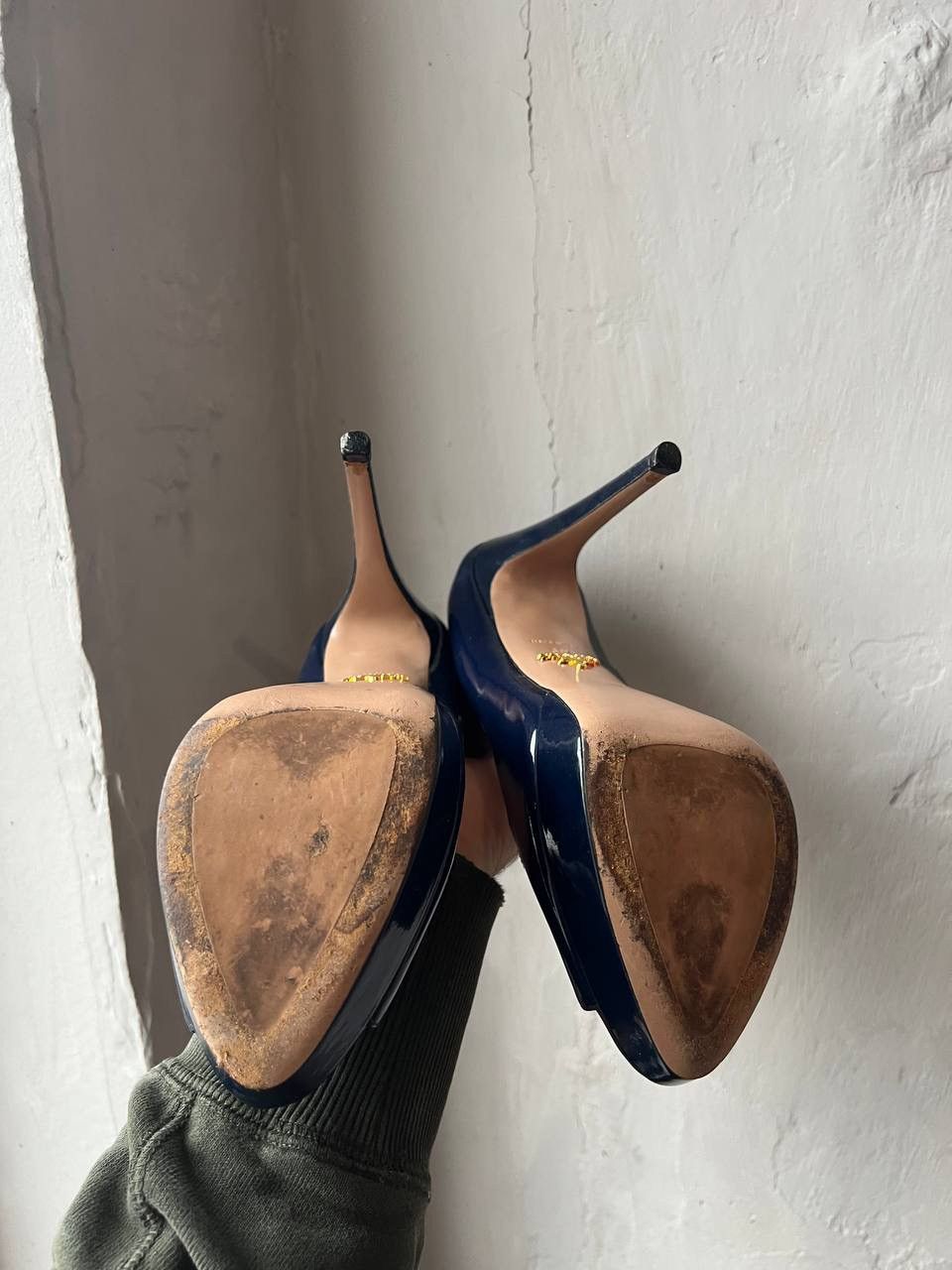 Prada PRADA NAVY PATERN LEATHER PLATFORM HEELS RARE SIZE 38.5 Size US 8.5 / IT 38.5 - 16 Thumbnail