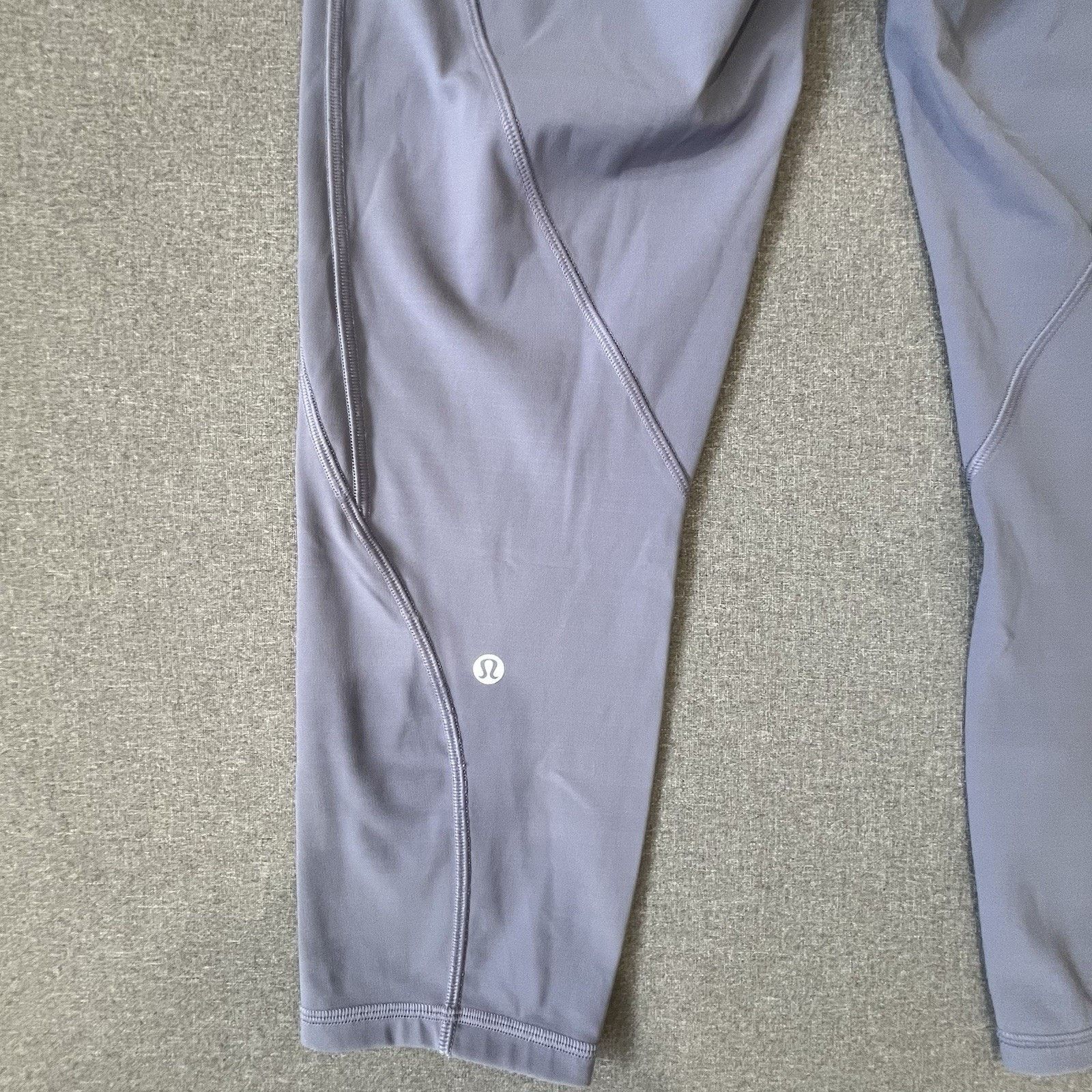 Lululemon Lululemon Women’s Time To Sweat Crop Peri Purple Sz 10 Size 32" / US 10 / IT 46 - 3 Thumbnail