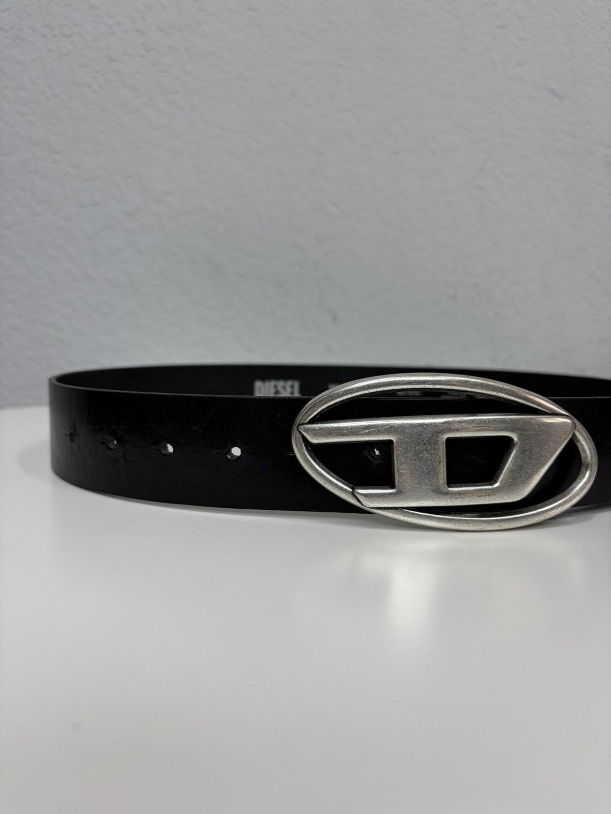 Diesel Vintage y2k Diesel Oval Logo Leather Belt Statement Buckl Size ONE SIZE - 8 Thumbnail