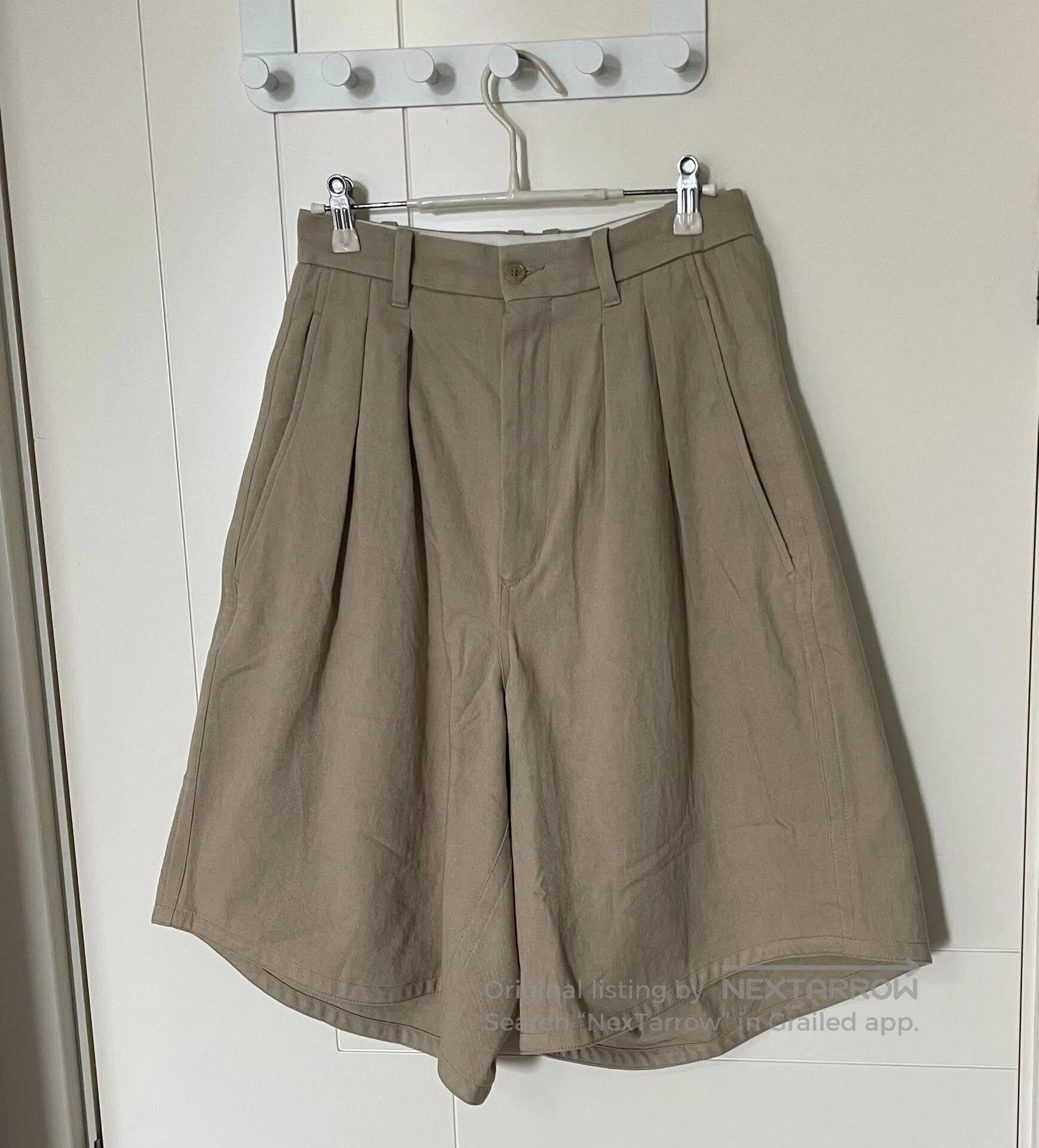 Hed Mayner Hed Mayner 22SS Runway Pleated Bermuda Shorts. Size US 27 - 2 Thumbnail