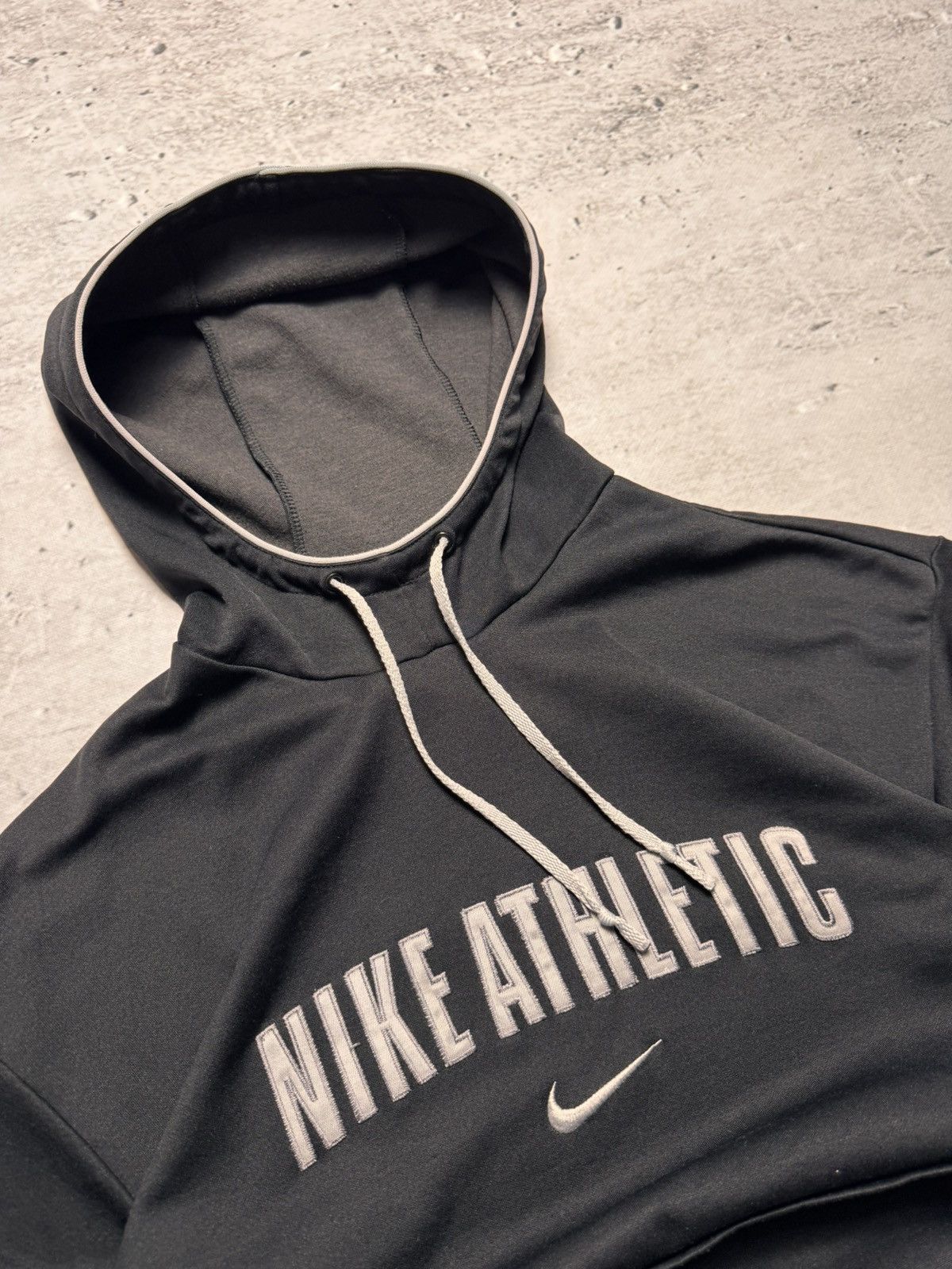 Nike × Vintage NIKE ATHLETIC VINTAGE CENTER LOGO OVERSIZE BOXY HOODIE Size US M / EU 48-50 / 2 - 3 Thumbnail