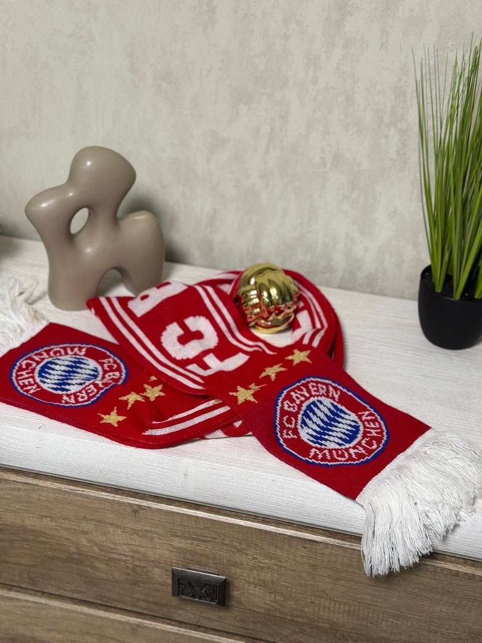 Issey Miyake VTG Scarf FC Bayern Munchen Football Fun Ultrass Hype Trend Size ONE SIZE - 4 Thumbnail