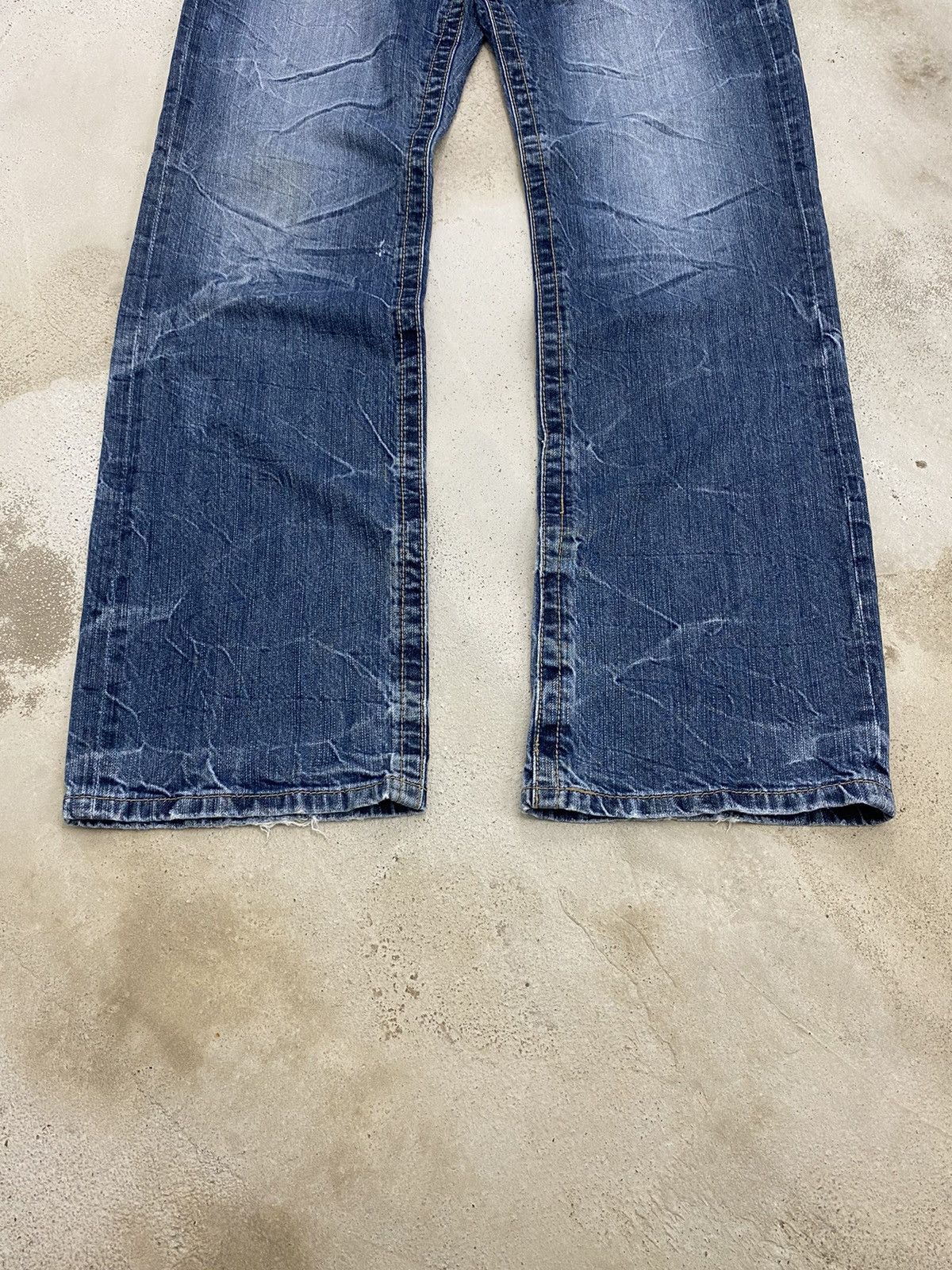 GOSTAR DE FUGA × Japanese Brand Daily Topics Japan Denim Clawn Mark Washed Straight Cut Size US 32 / EU 48 - 4 Thumbnail