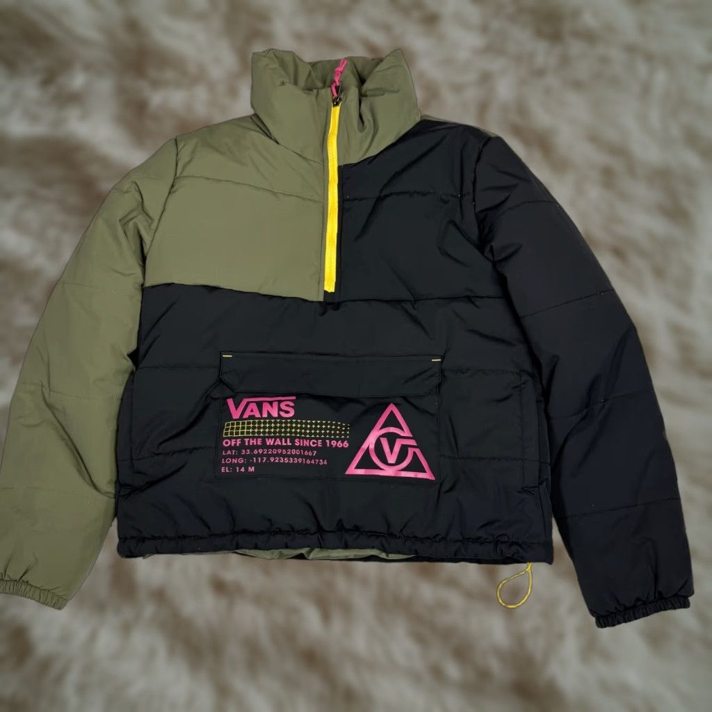 Vans VANS Women's Green Black Snowboard Ski Jacket Puffer 1/2 Zip Nylon XS Jacket Womens XS Black Green Winter Outdoor Gear Size XS / US 0-2 / IT 36-38 - 1 Thumbnail