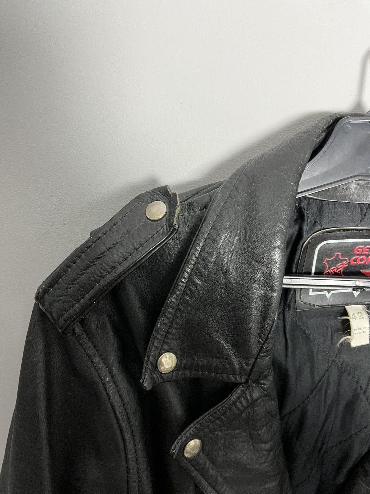 Other Vintage leather jacket Size US M / EU 48-50 / 2 - 16 Thumbnail