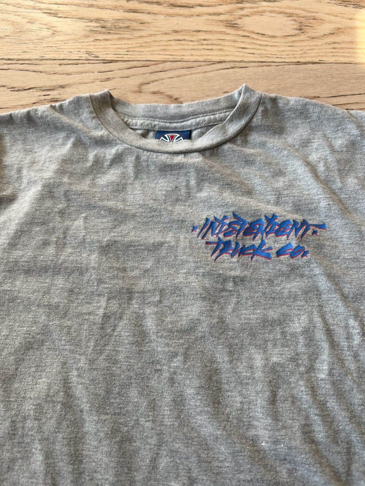 Independent Truck Co. × Vintage Vintage Independent Truck Co T Shirt Made In USA 90s Y2K Size US M / EU 48-50 / 2 - 2 Thumbnail