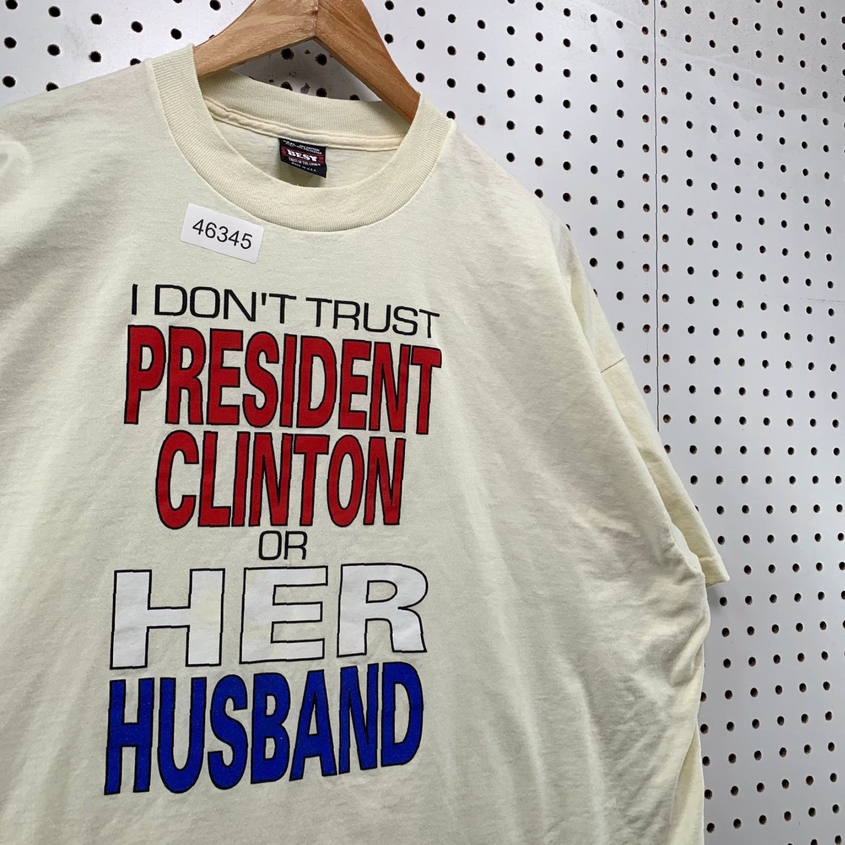 Fruit Of The Loom VINTAGE Vintager Funny Bill Clinton Shirt Mens 3XL White Single Stitch Hillary 90s USA Size US XXL / EU 58 / 5 - 6 Thumbnail