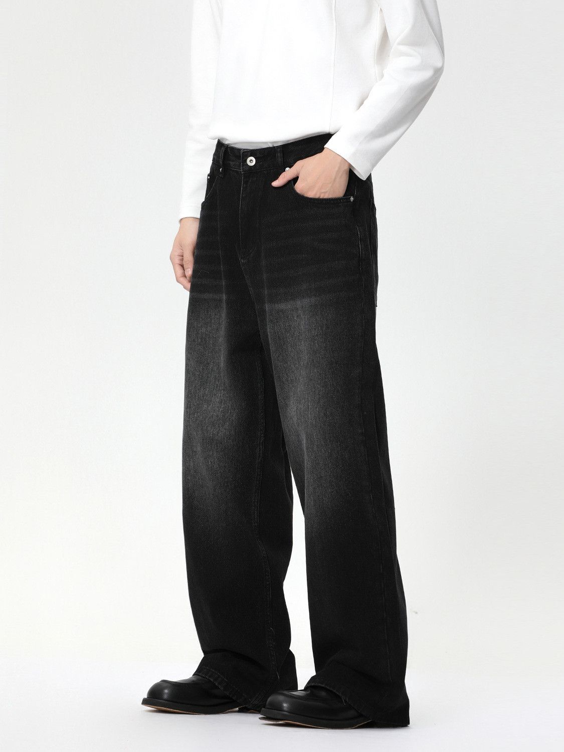 Japanese Brand Men's Japanese retro casual oversized wide-leg washed jeans Size US 32 / EU 48 - 2 Thumbnail
