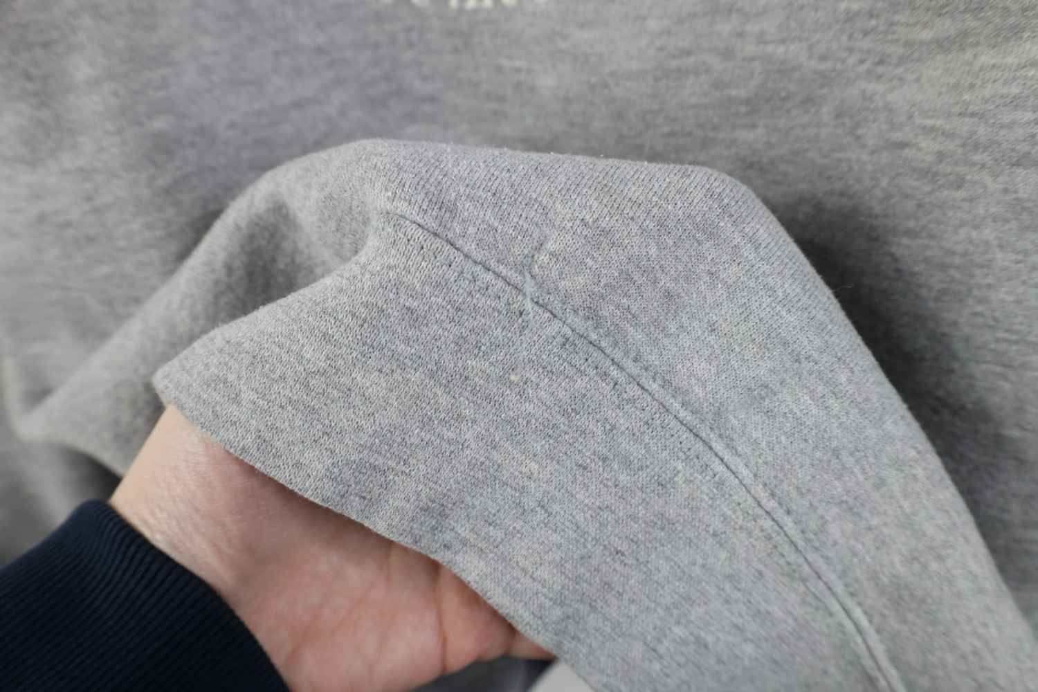 Disney Vintage 90s Disney Christmas Winnie the Pooh Sweatshirt Size M / US 6-8 / IT 42-44 - 8 Thumbnail