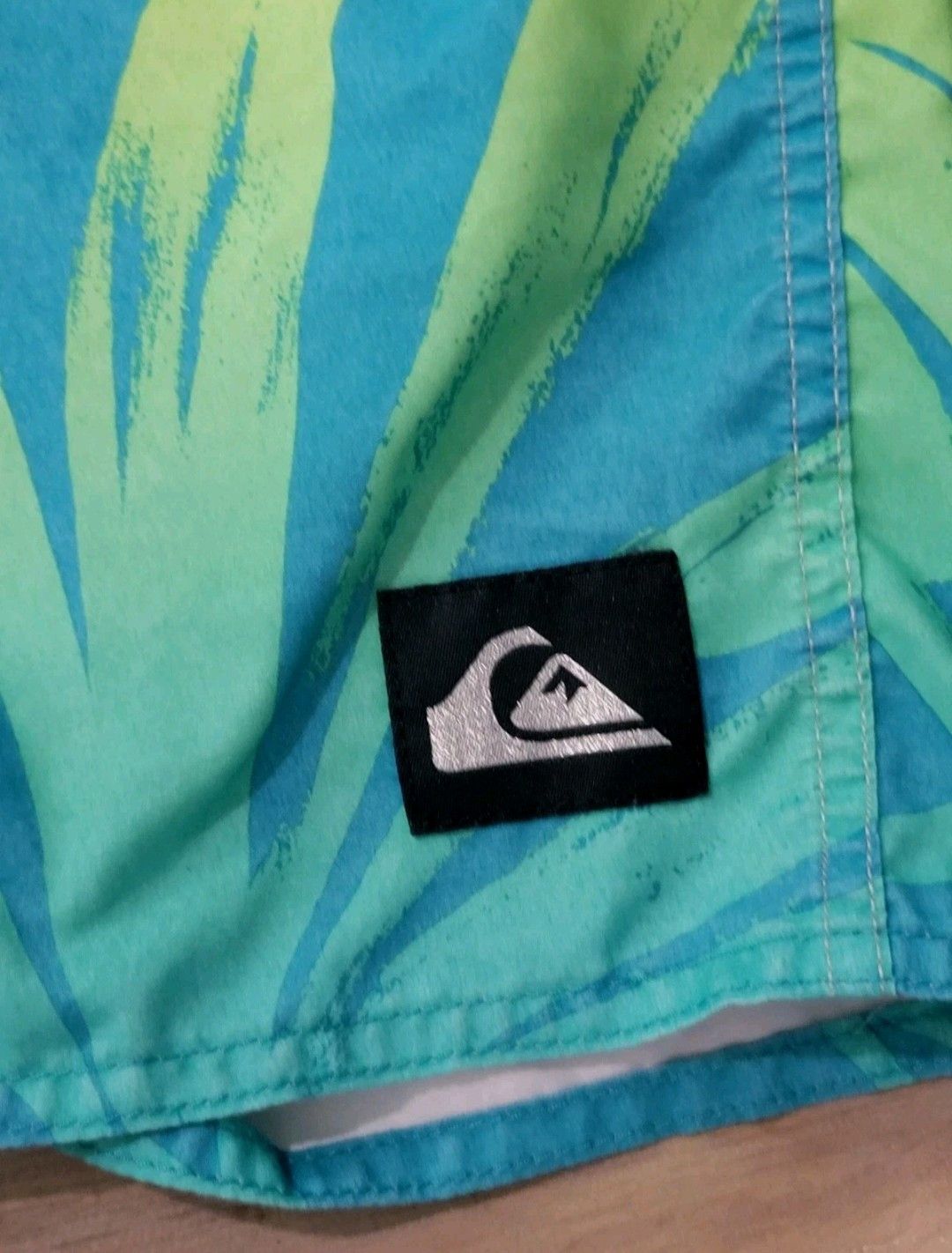 Quiksilver Quiksilver Men's Board Shorts Swim 28 EUC Size US 28 / EU 44 - 3 Thumbnail