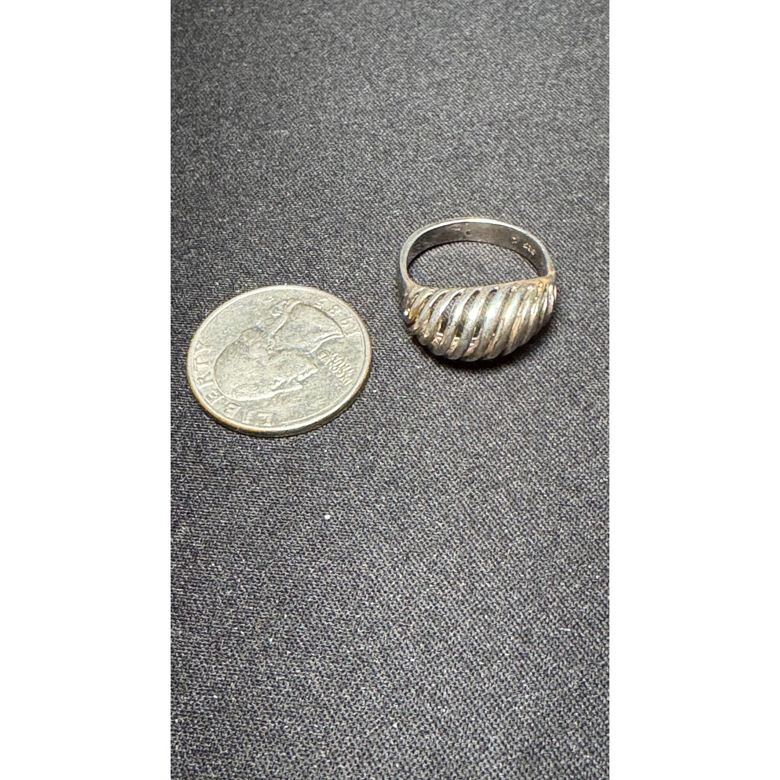 Other Vintage 925 Silver Modernist Wave Dome Ring Size 8 Size ONE SIZE - 3 Thumbnail
