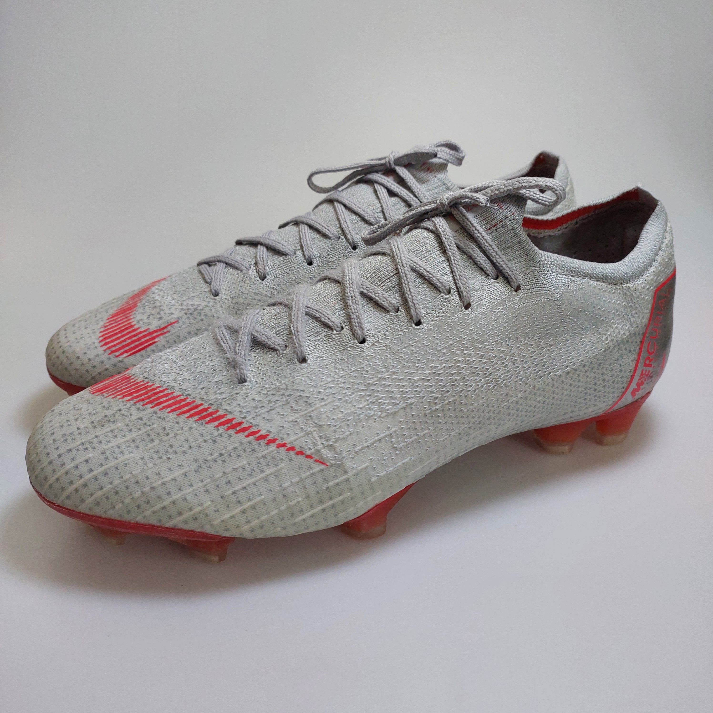 Nike Mercurial Vapor 12 Elite FG AH7380-060 US8 UK7 26CM Size US 8 / EU 41 - 1 Thumbnail
