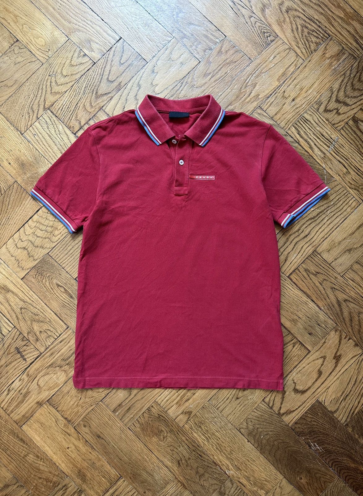 Prada PRADA MILANO RED TAB POLO T-SHIRT TEE Size US L / EU 52-54 / 3 - 2 Thumbnail