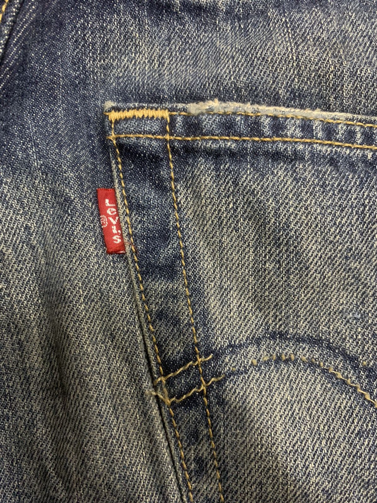 Levi's LEVI’S 501 DISTRESSED AGING DENIM Size US 28 / EU 44 - 8 Thumbnail