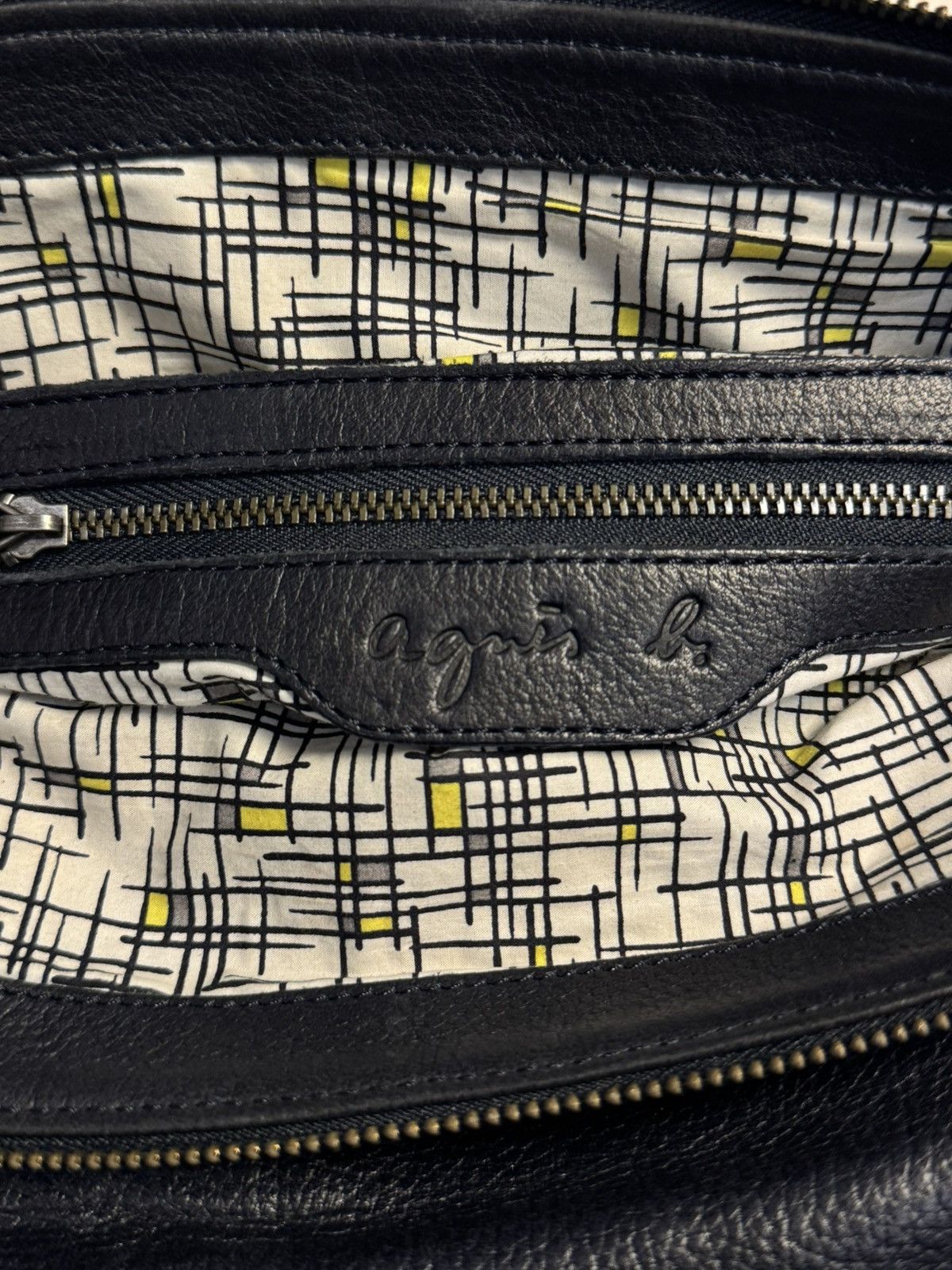 agnes b. Agnes B. leather shoulder bag. Size ONE SIZE - 11 Thumbnail