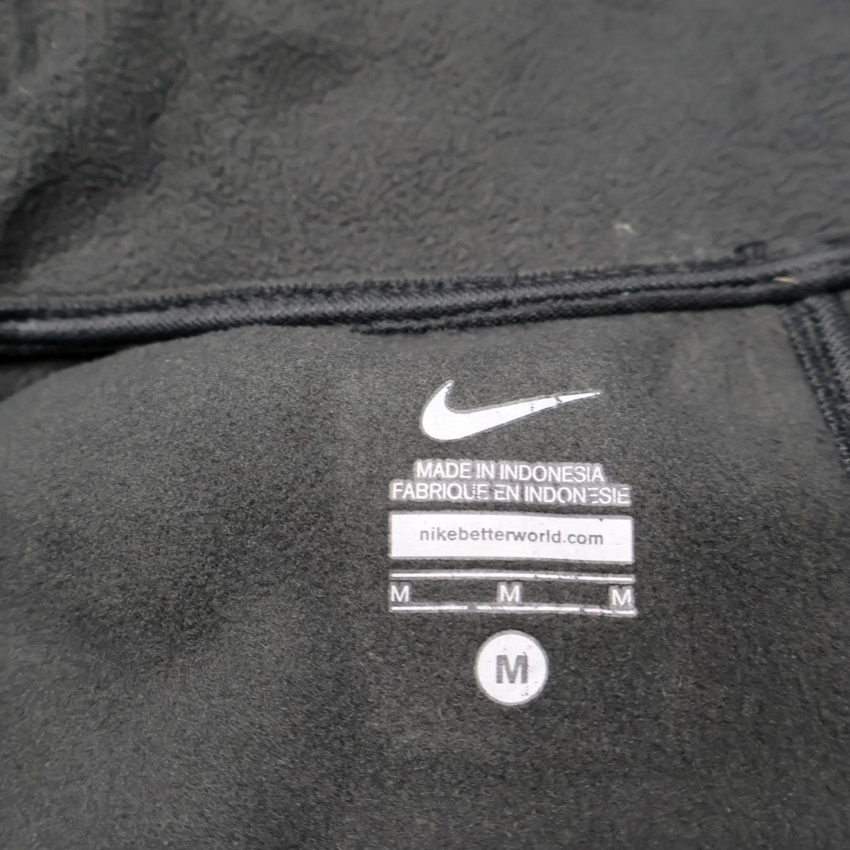 Nike Nike Jacket Womens Medium Black Hooded Full Zip Softshell Fleece Lined Wind Rain Size M / US 6-8 / IT 42-44 - 5 Thumbnail