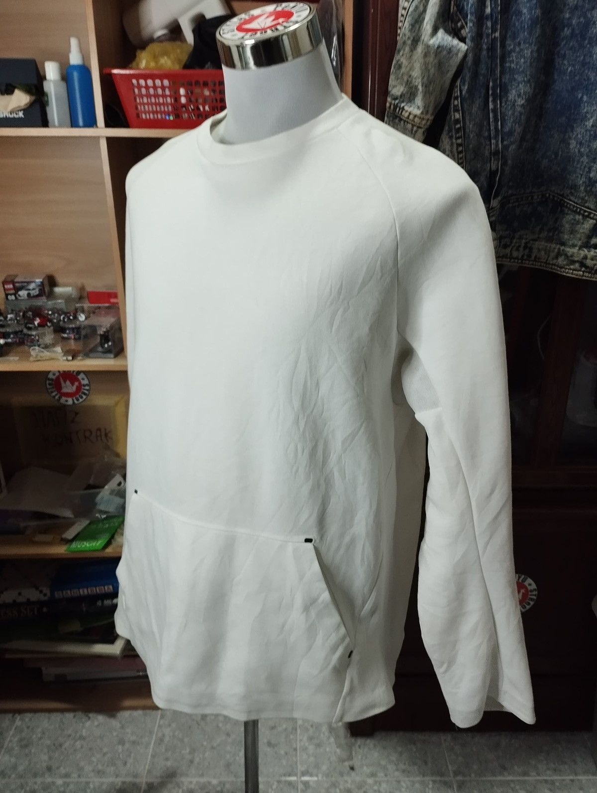 Nike × Vintage White Nike Sweatshirt L Size US L / EU 52-54 / 3 - 3 Thumbnail