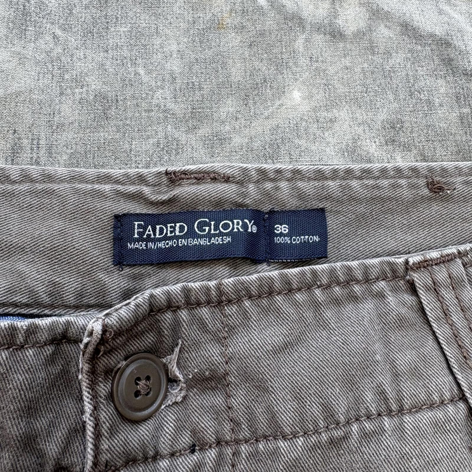 Faded Glory Vintage Y2K Baggy Faded Glory Brown Grunge Cargo Shorts Size US 36 / EU 52 - 3 Thumbnail