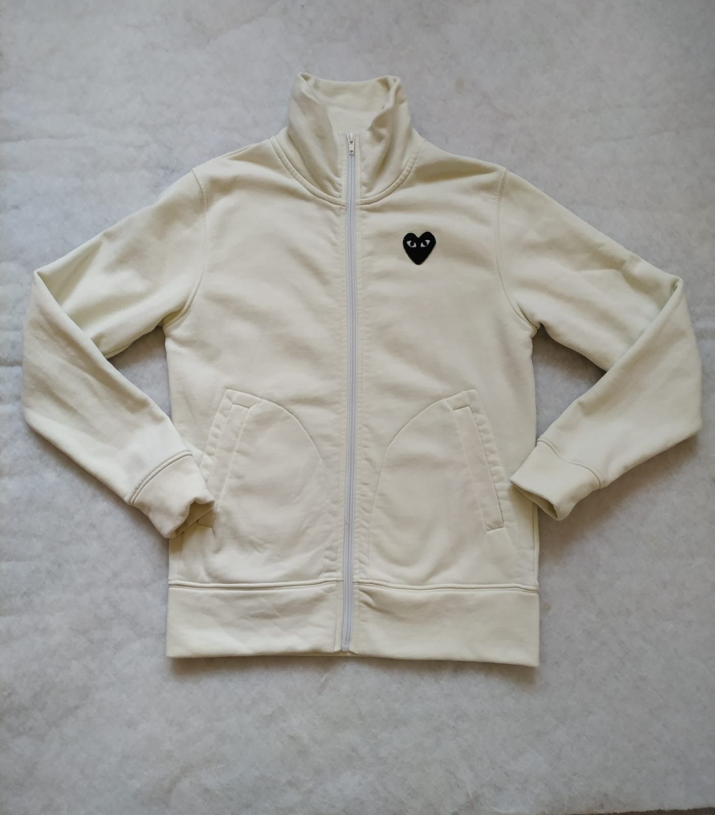 Comme des Garcons PLAY Women's Play Comme des Garcons full zip sweatshirt S ecru Size S / US 4 / IT 40 - 1 Thumbnail