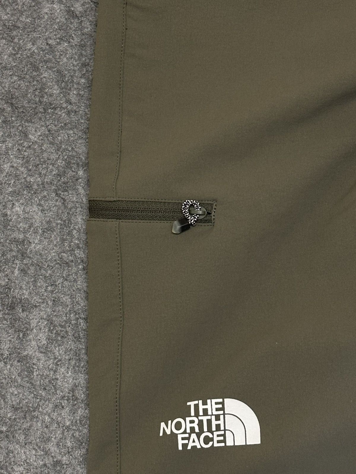 The North Face The North Face men's Summit Series hiking pants . Size US 33 - 7 Thumbnail