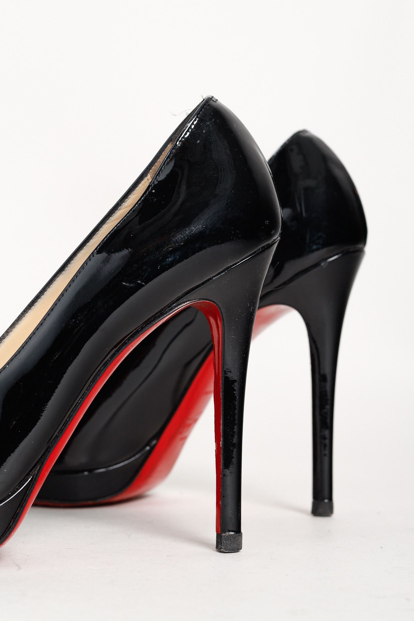 Christian Louboutin Christian Louboutin New Simple 110 Patent Leather Pumps Size US 6.5 / IT 36.5 - 7 Thumbnail