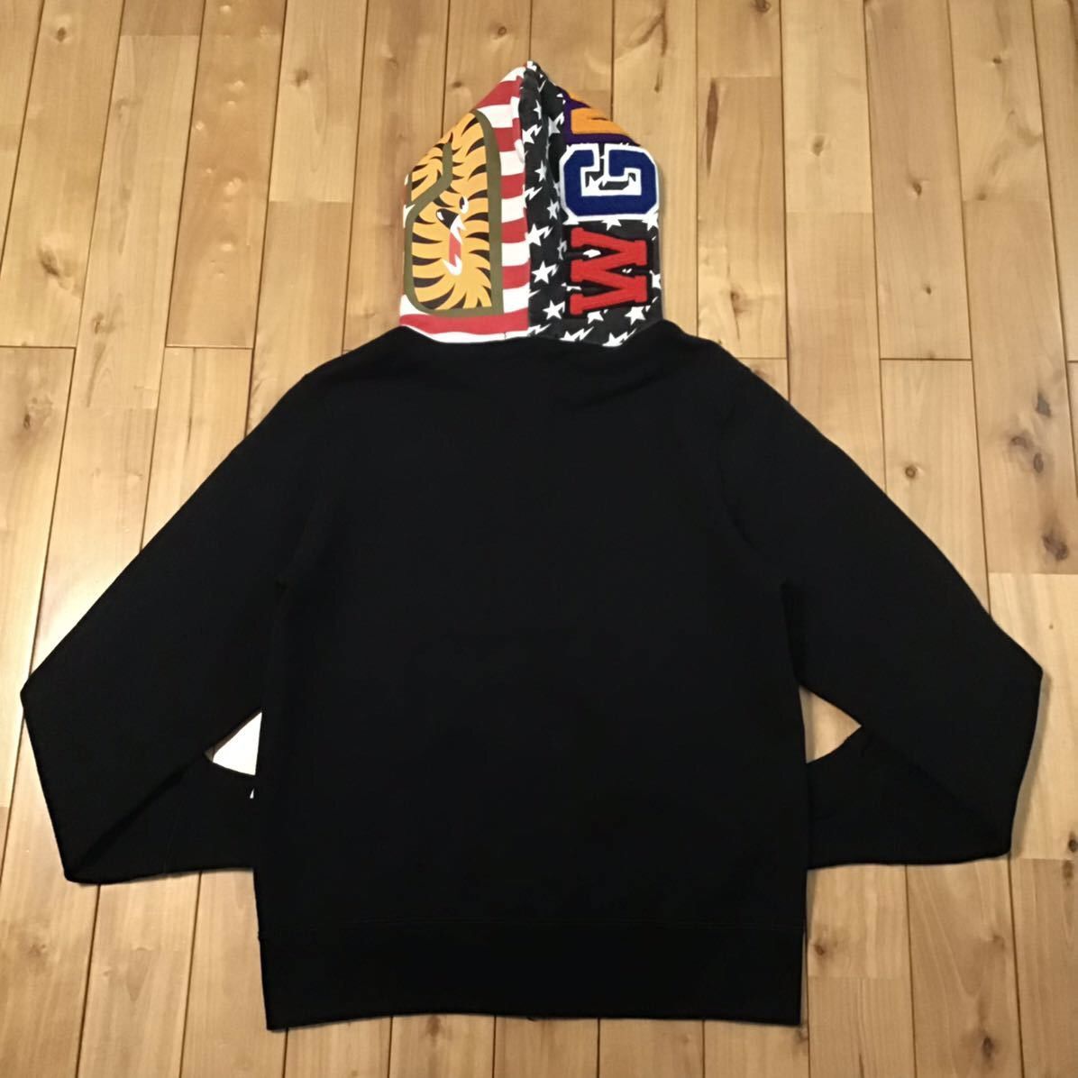 Bape BAPE Stars and Stripes Shark full zip hoodie a bathing ape Size US L / EU 52-54 / 3 - 2 Thumbnail