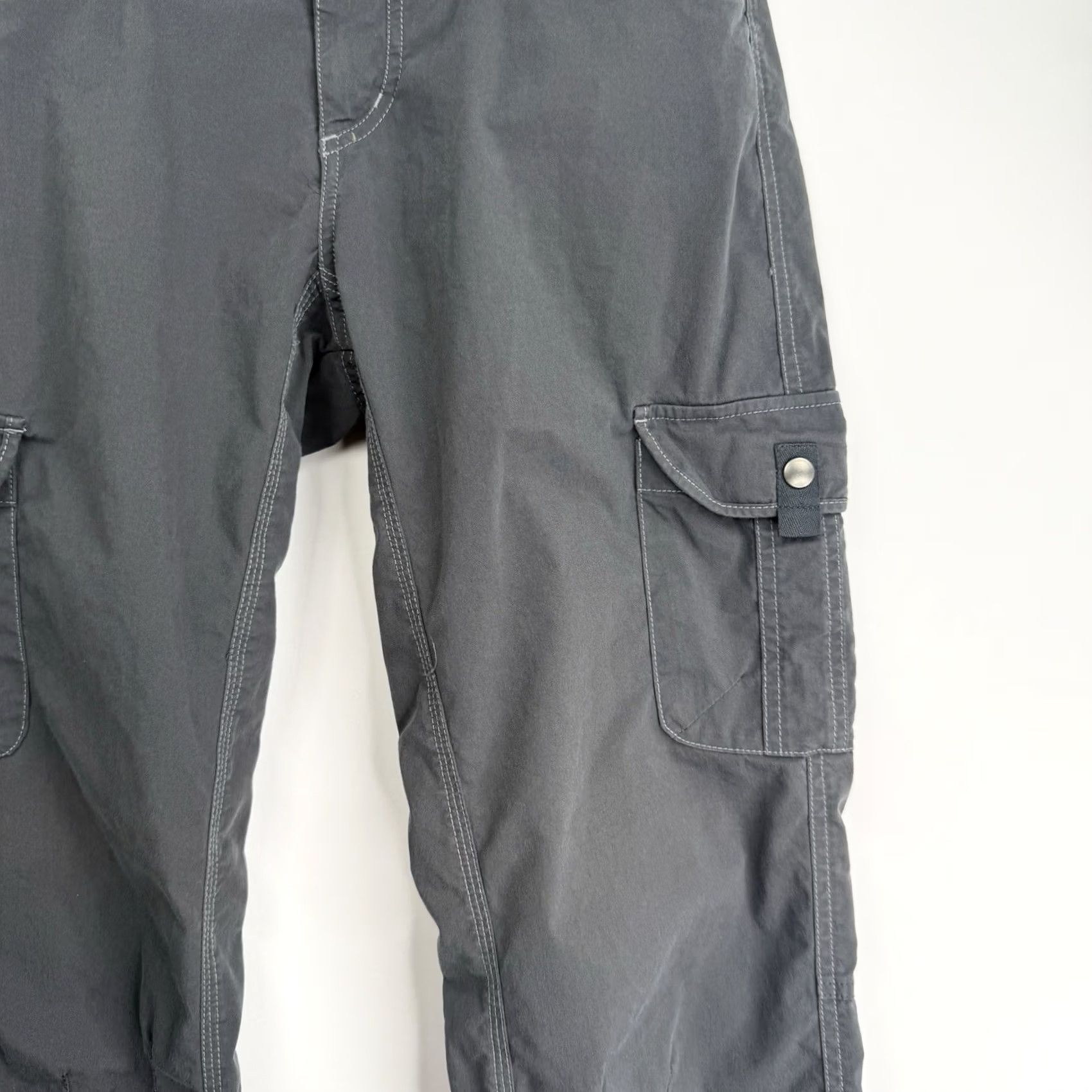 Vintage Kuhl Pants Women 8 Regular Roll Up Cargo Pockets UPF Grey 32x32.5 Size 30" / US 8 / IT 44 - 4 Thumbnail