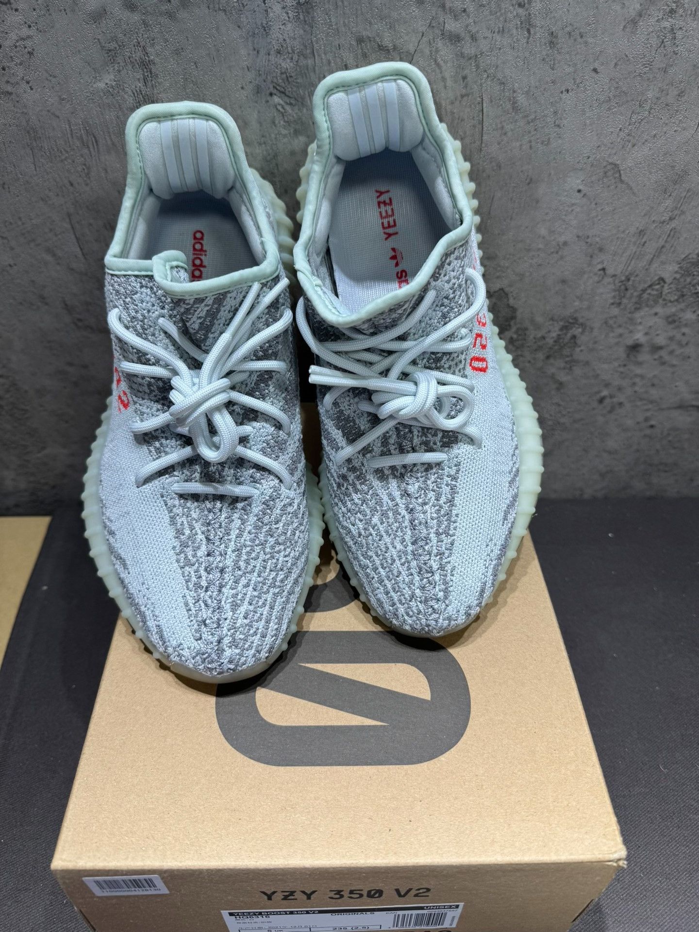 Yeezy Yeezy Blue Lowtop Sneakers 40 Men Size US 7.5 / EU 40-41 - 1 Thumbnail