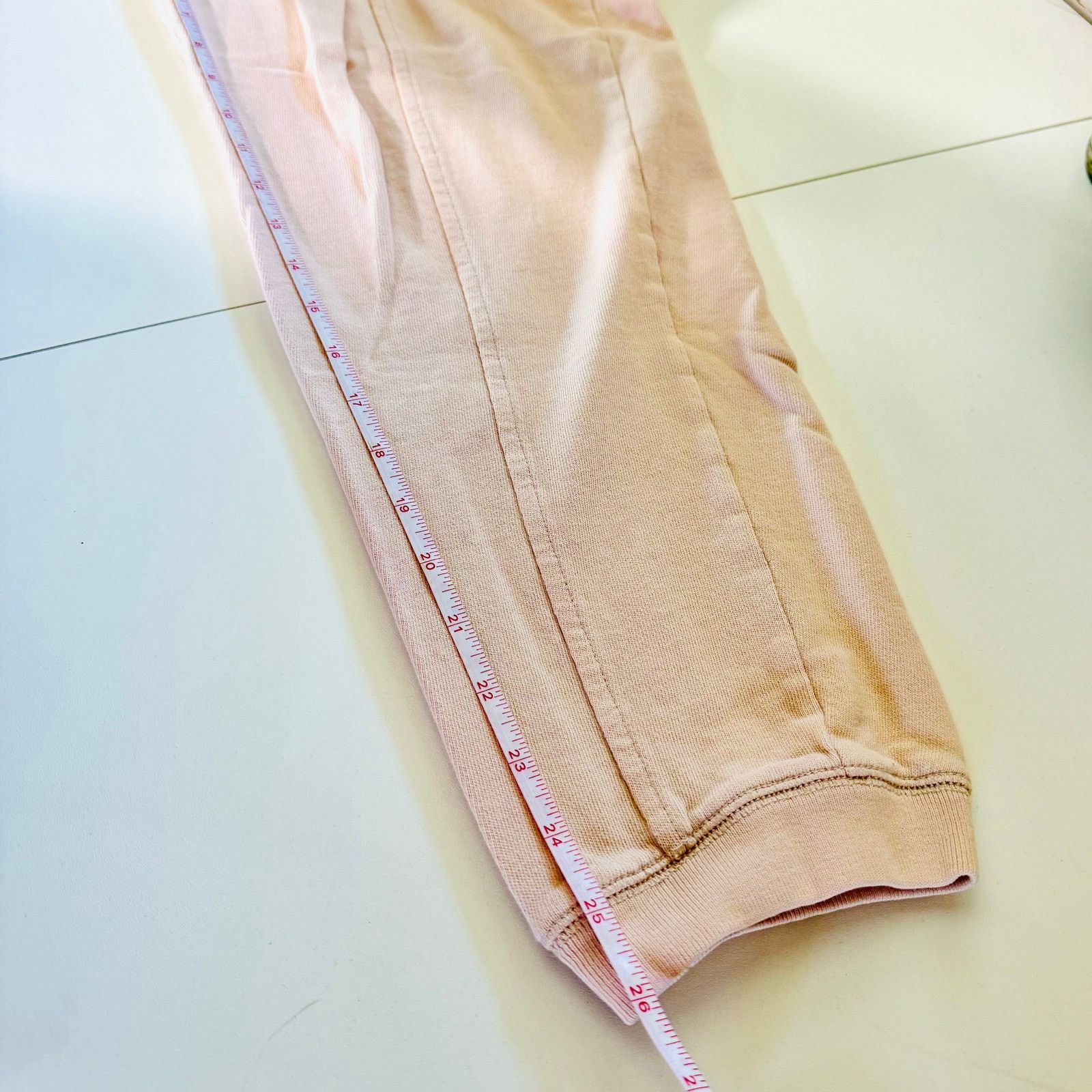 Old Navy OLD NAVY Cream White Sweatpants Joggers Pants M Sweats Size 28" / US 6 / IT 42 - 10 Thumbnail