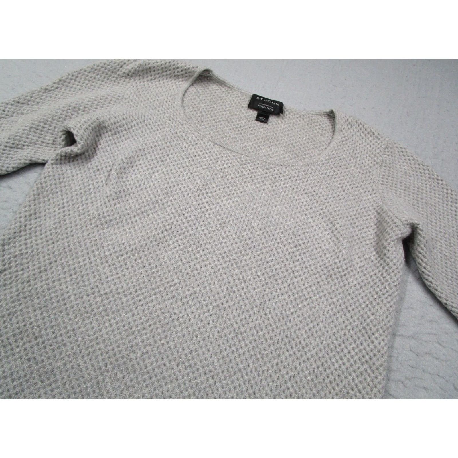 St. John St. John Cashmere Sweater Women's Large Gray 3/4 Sleeve Pullover Scoop Neck Size L / US 10 / IT 46 - 2 Thumbnail