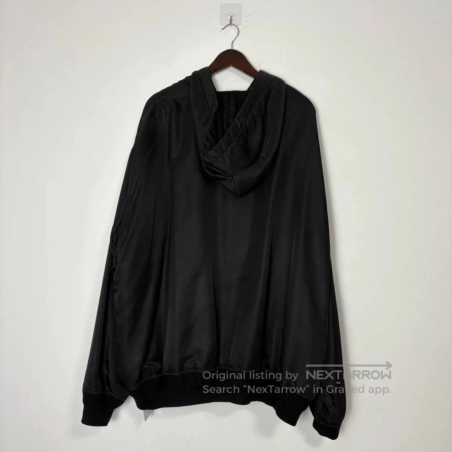Balenciaga Balenciaga 3B Embroidered Tech Bomber Jacket. Size US S / EU 44-46 / 1 - 2 Thumbnail