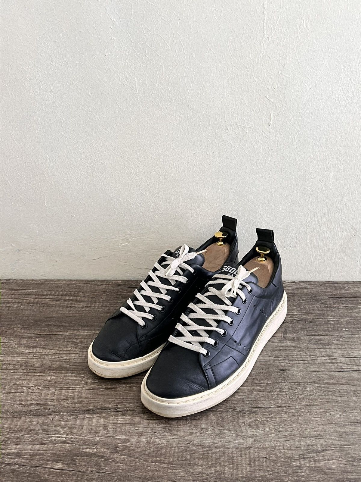 Golden Goose Starter Trainers Size US 10 / EU 43 - 1 Thumbnail
