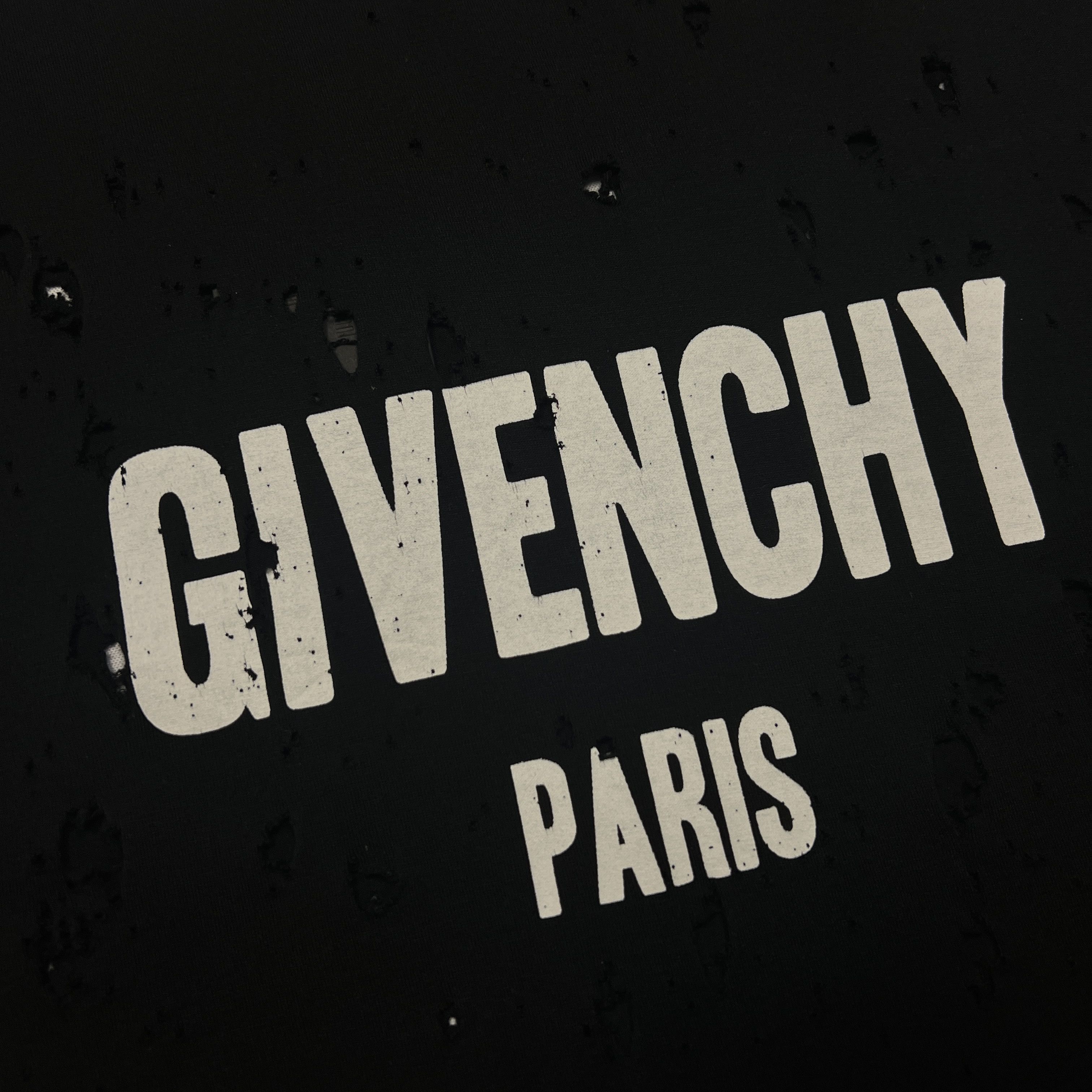 Givenchy Givenchy Distressed Logo T-Shirt Size US XS / EU 42 / 0 - 4 Thumbnail
