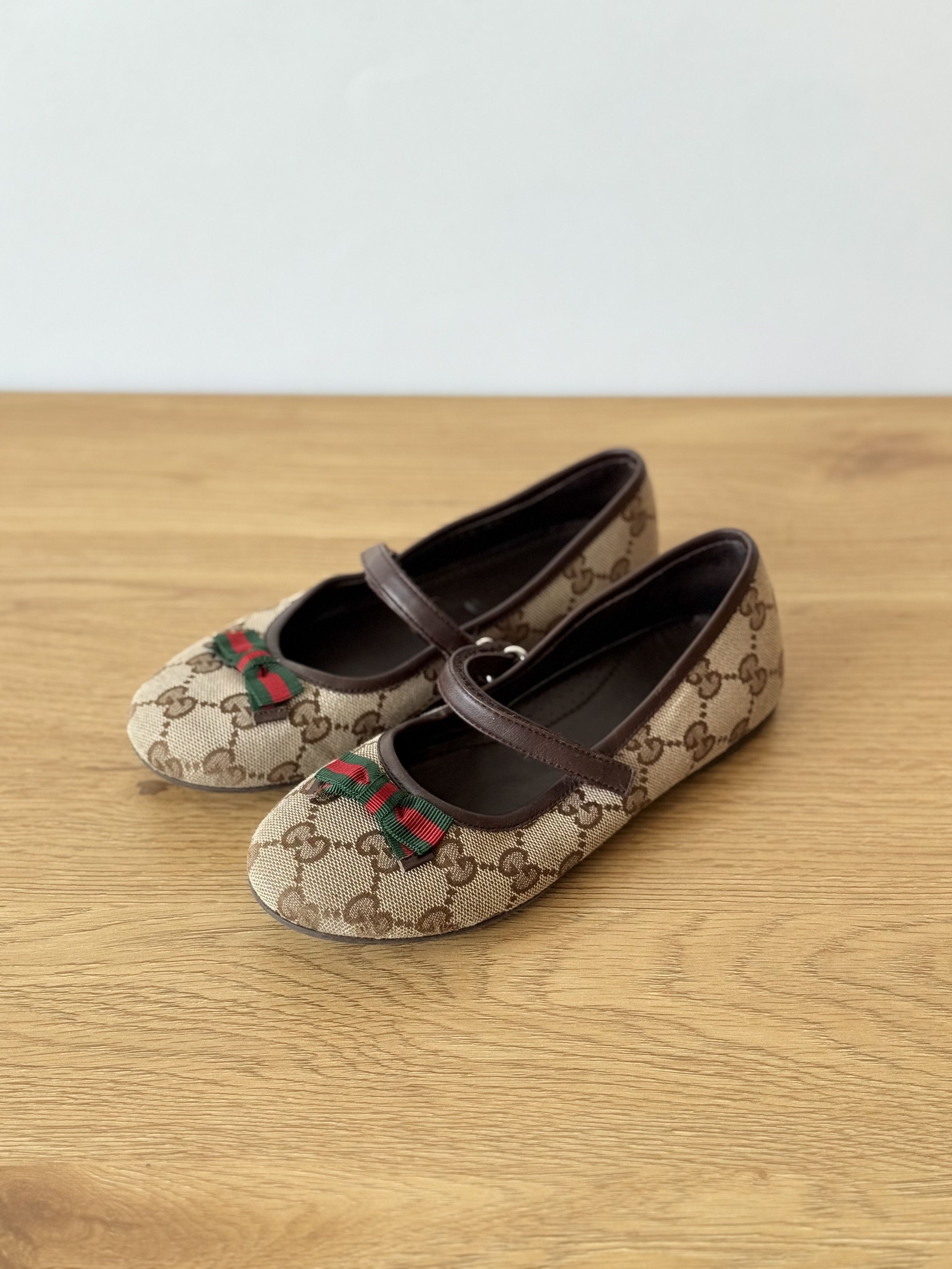 Gucci Authentic Gucci Monogram Ballet Flats EU32 Size US 4 / IT 34 - 2 Thumbnail