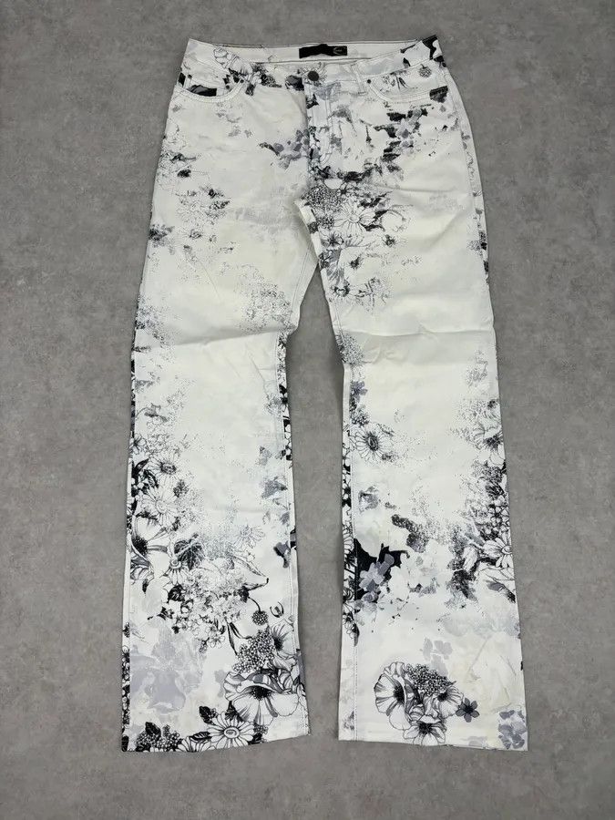 Just Cavalli 2000s Cavalli White Floral Obscure Cozy Pants Size US 32 / EU 48 - 1 Thumbnail