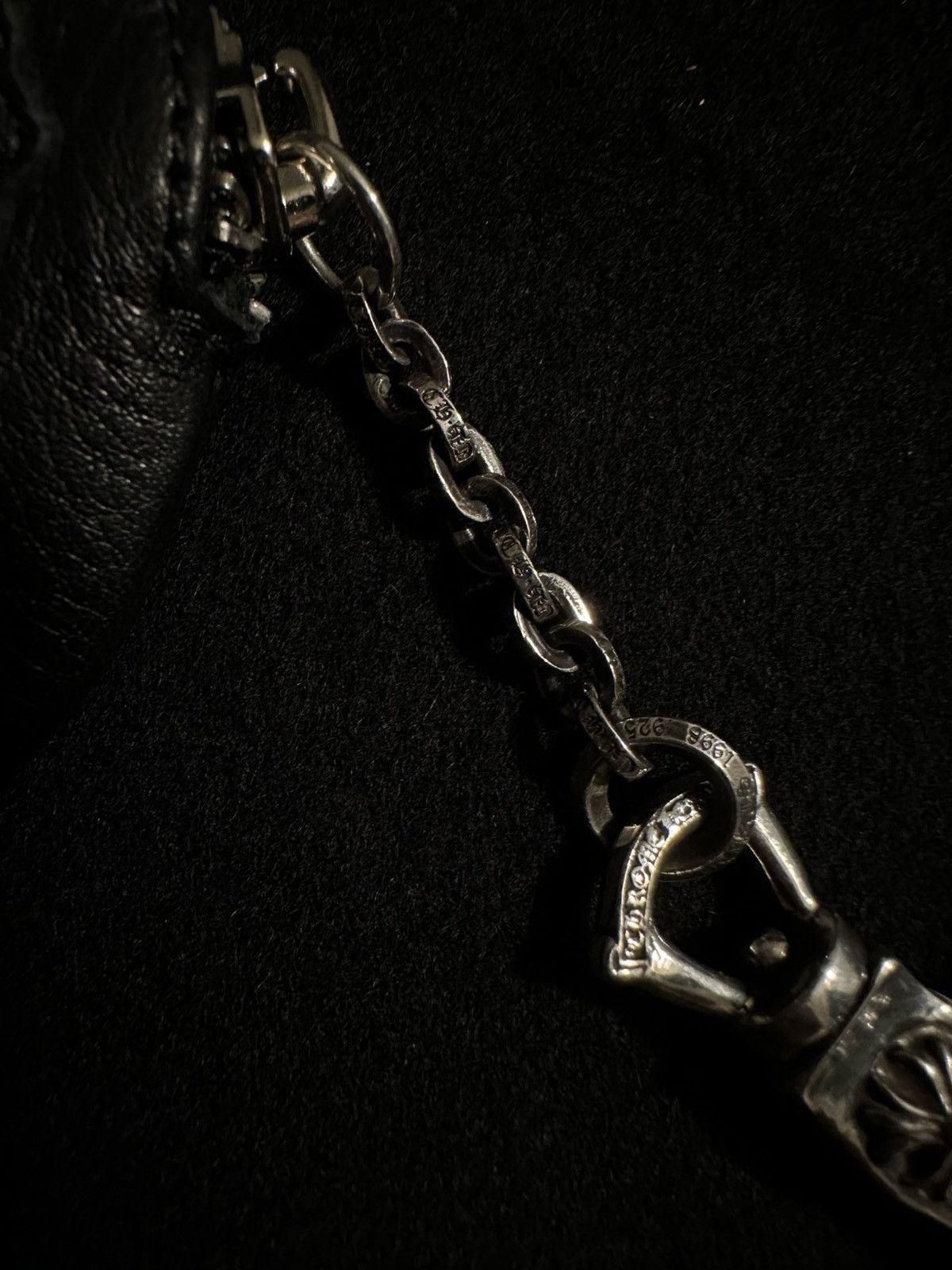 Chrome Hearts Chrome Hearts Leather Coin Purse w/ Clip Chain – Black Size ONE SIZE - 6 Thumbnail