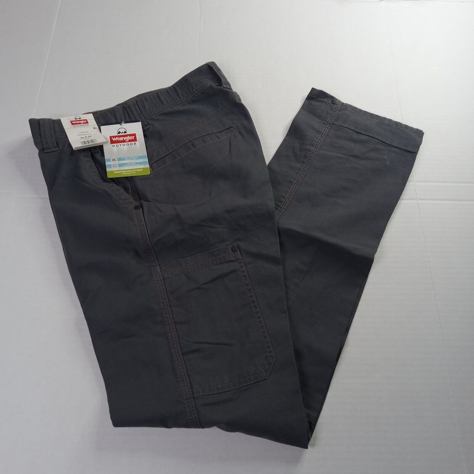 Wrangler Wrangler Outdoor Utility Pants Mens 30x32 Gray Straight Fit Size US 30 / EU 46 - 1 Thumbnail