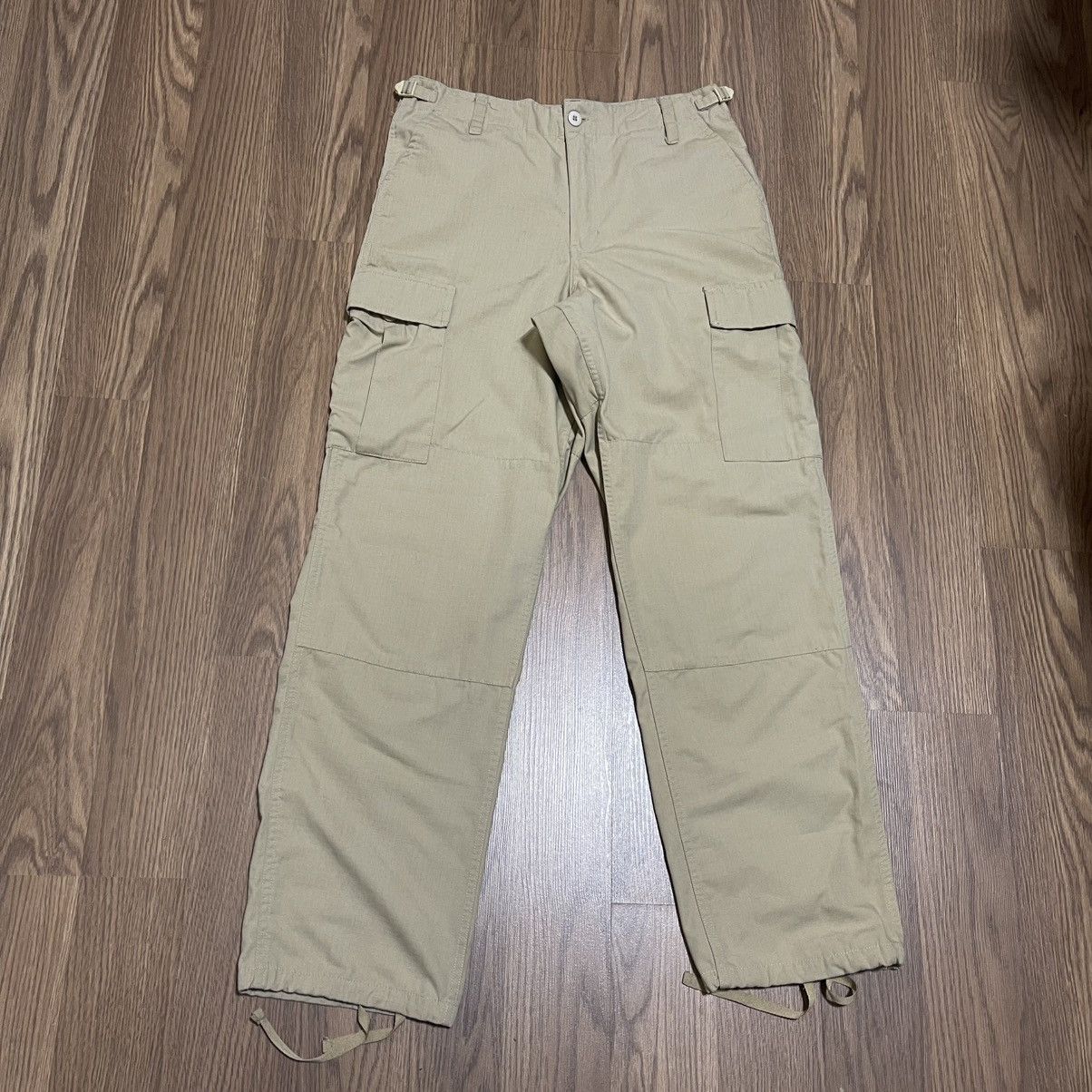 Vintage Vintage beige military style cargo pants Size US 30 / EU 46 - 1 Thumbnail