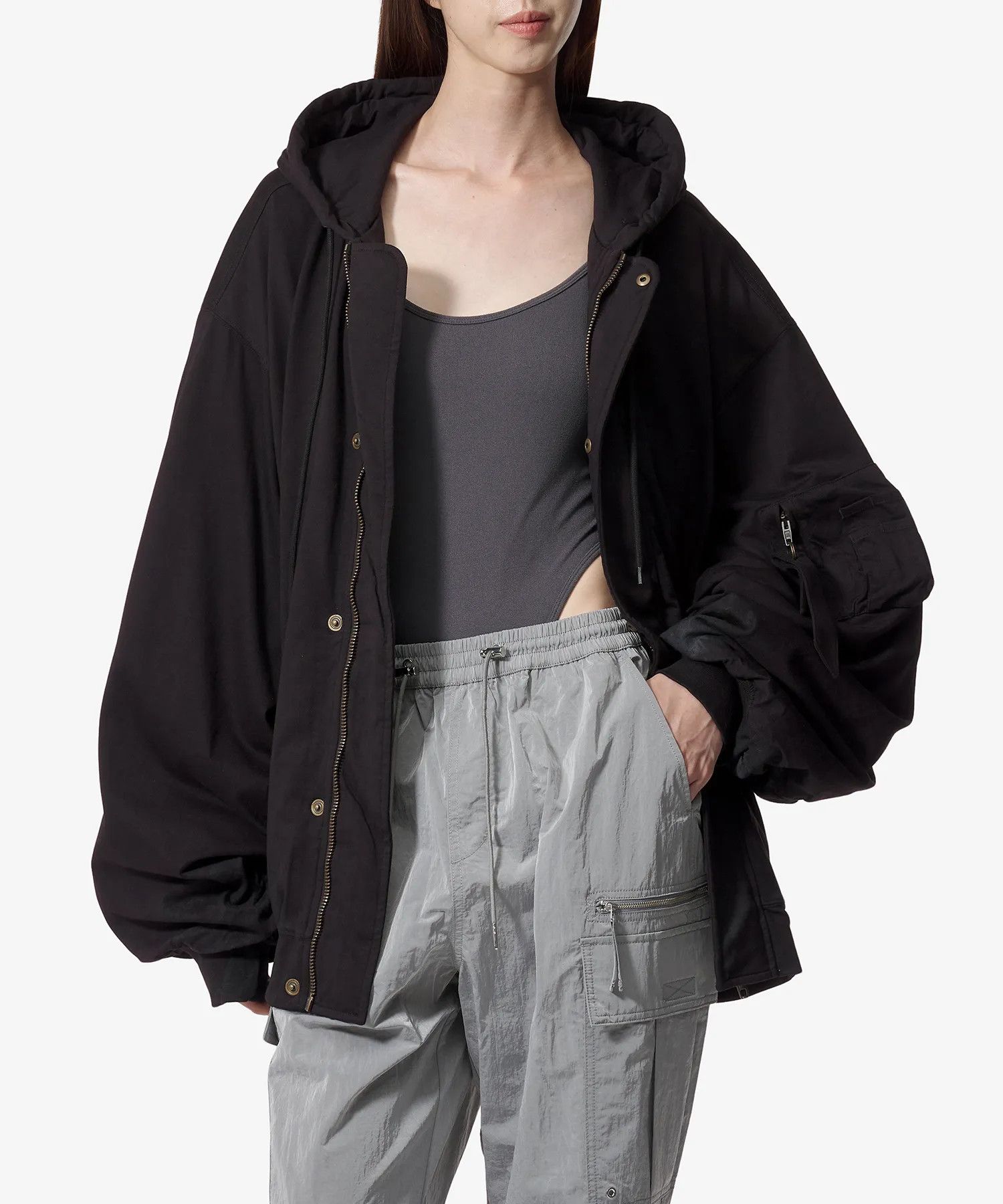 Balenciaga o1w1db10126 Metal BB Stencil Padded Bomber Hoodie in Black Size XS / US 0-2 / IT 36-38 - 3 Thumbnail