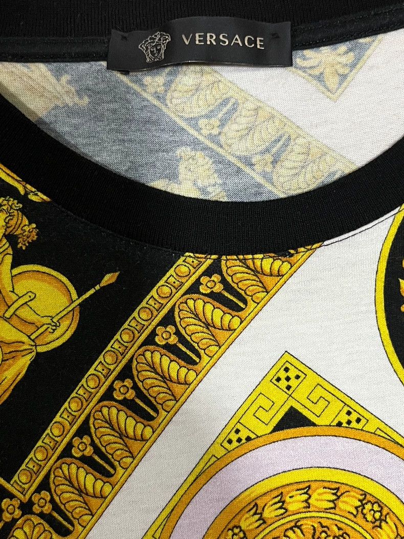 Versace Versace Printed T-shirts Size US M / EU 48-50 / 2 - 3 Thumbnail