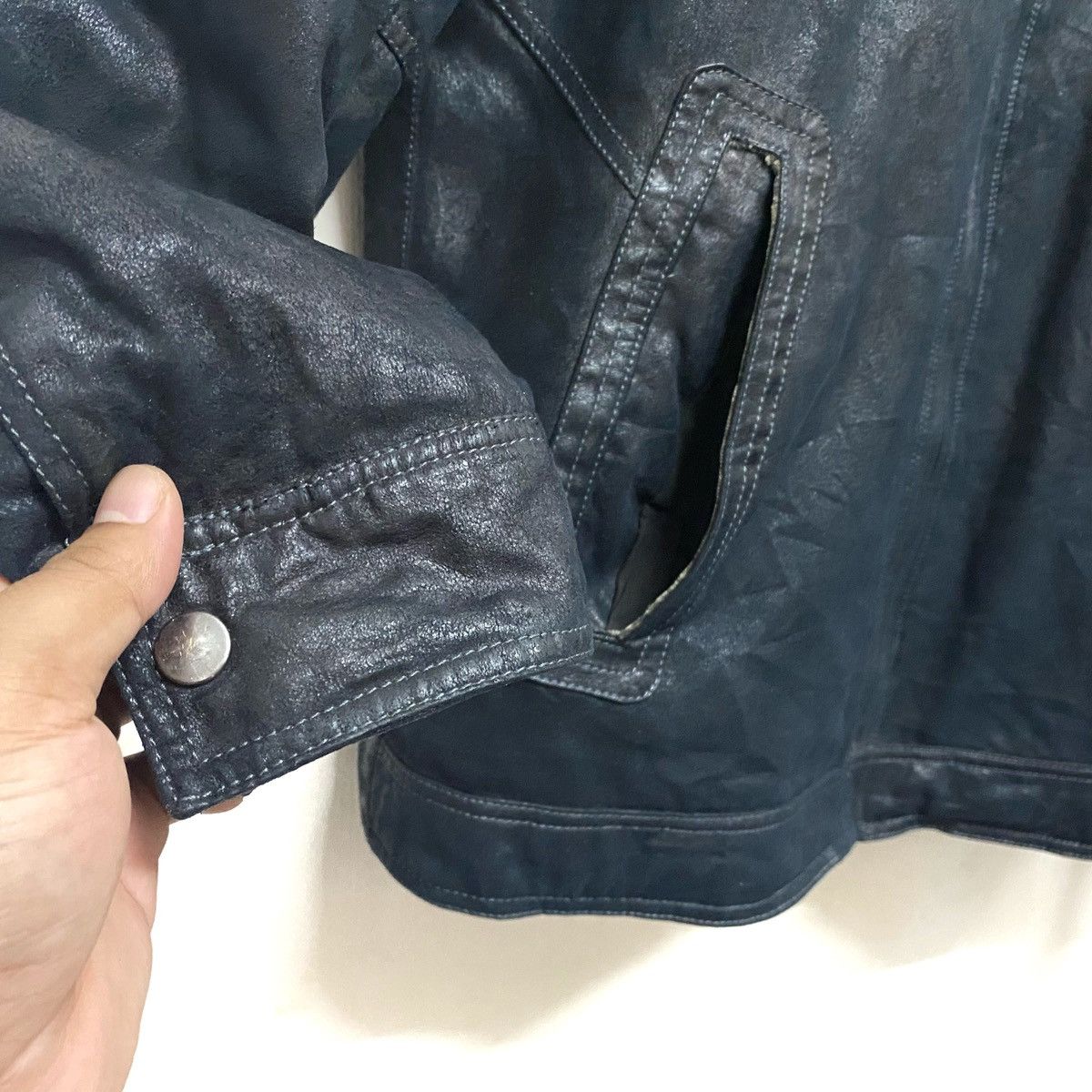 Vintage Vintage ELLE Wax Leather Jacket Furry Size US M / EU 48-50 / 2 - 3 Thumbnail