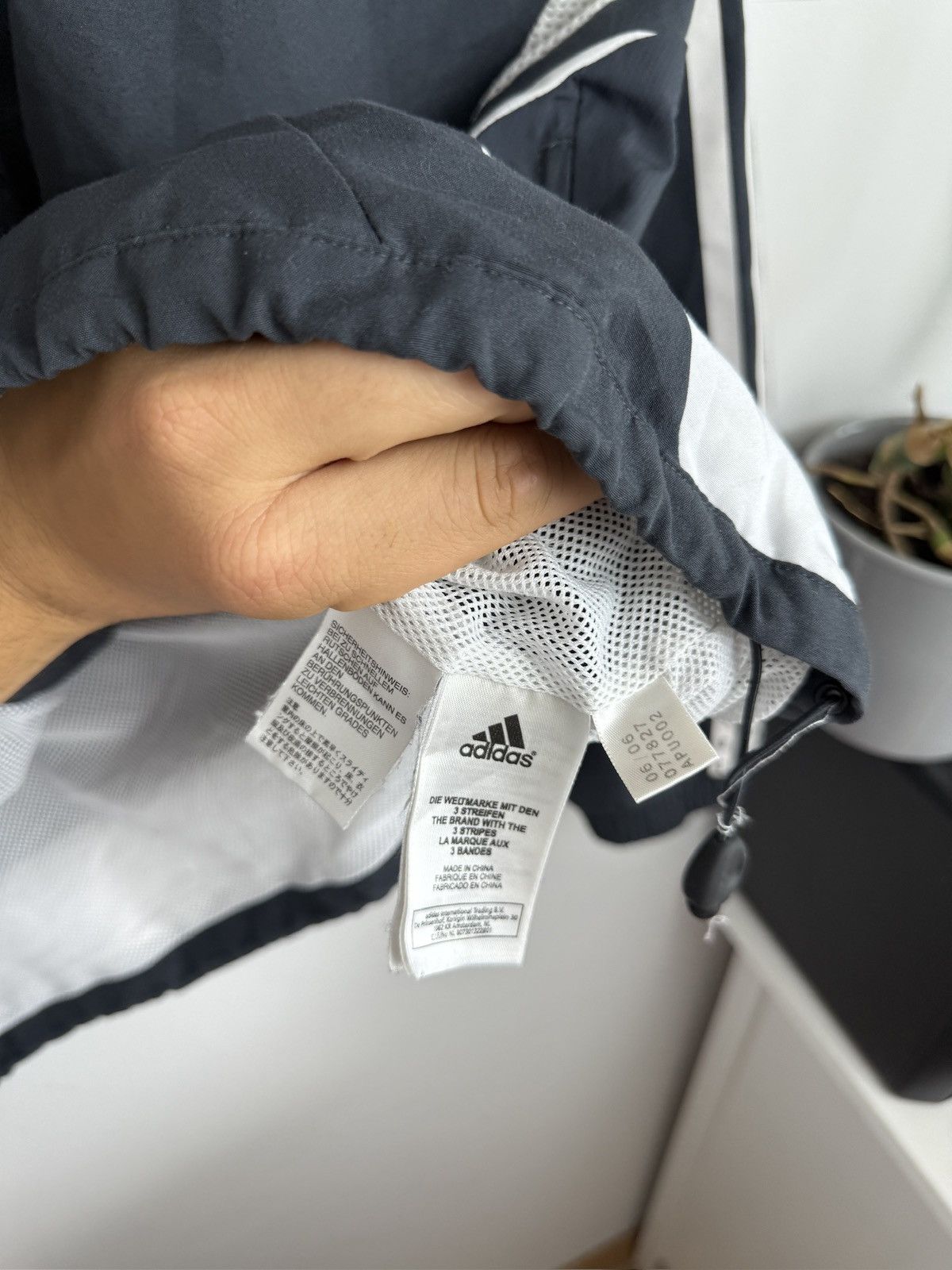 Adidas Vintage Adidas Real Madrid formation track jacket 2006 XL Size US XL / EU 56 / 4 - 7 Thumbnail