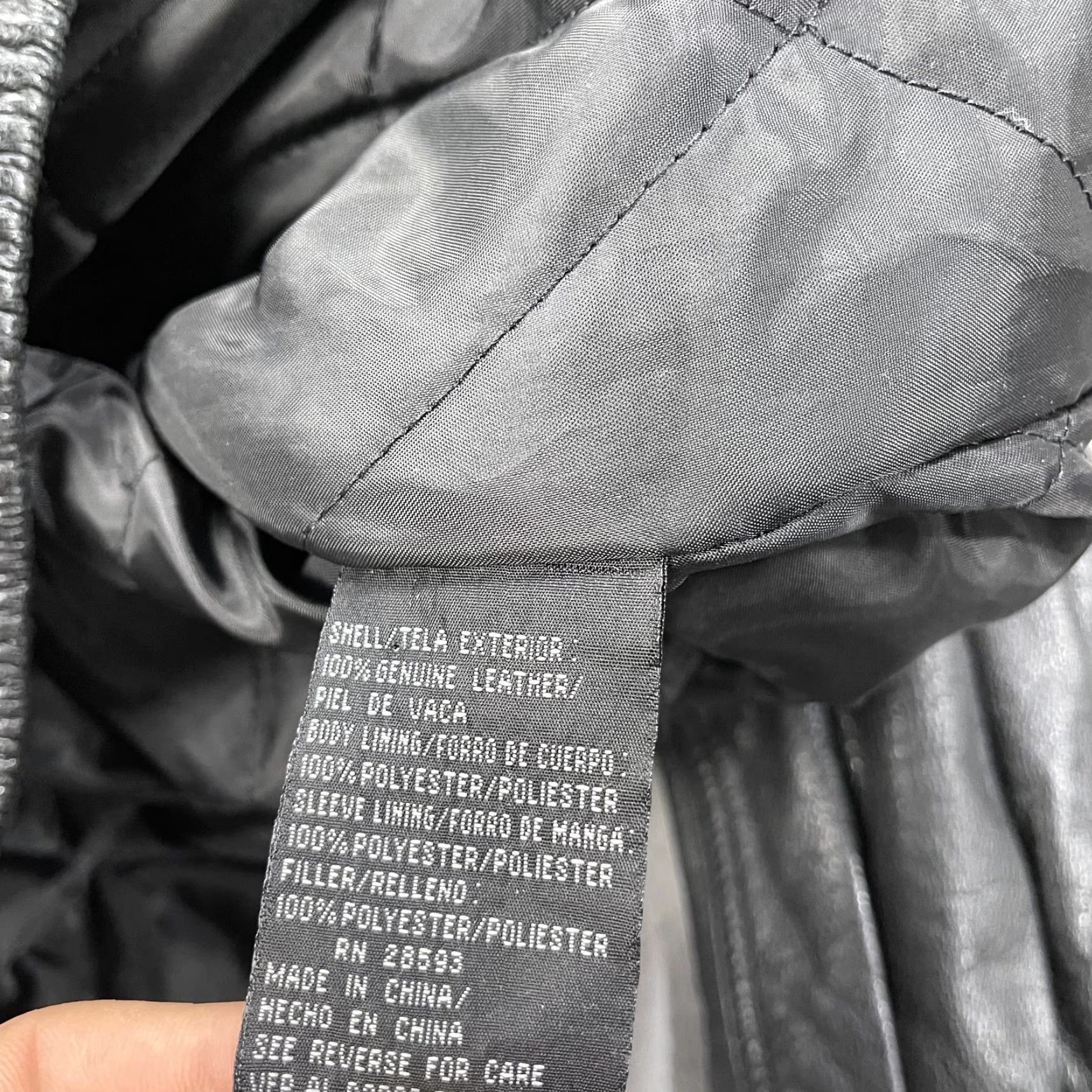 Members Only VINTAGE Members Only Jacket Mens Large Black Leather Bomber Quilted Lined 90s Size US L / EU 52-54 / 3 - 7 Thumbnail