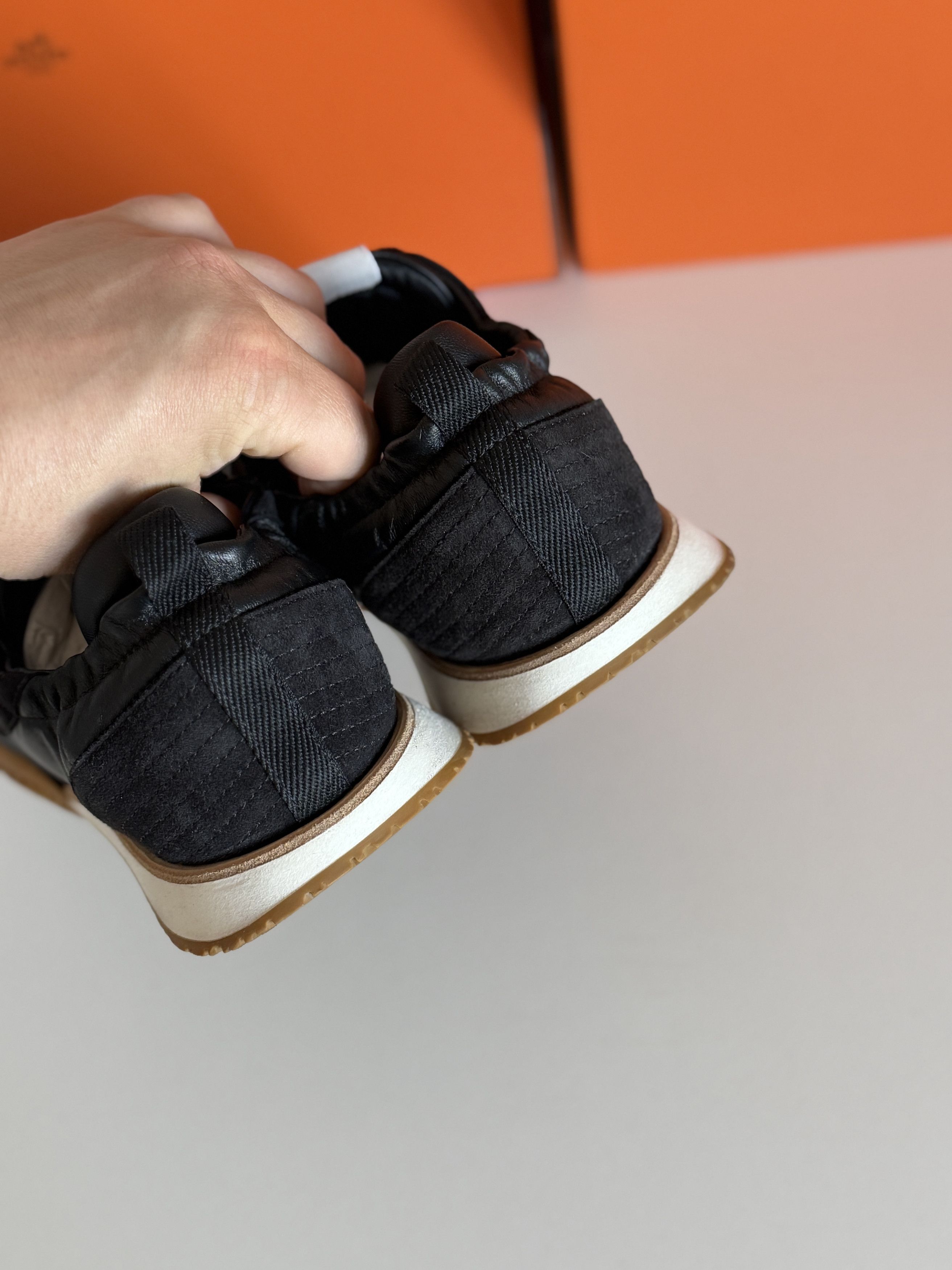 Hermes Hermes Jet sneakers Size US 7 / EU 40 - 9 Thumbnail