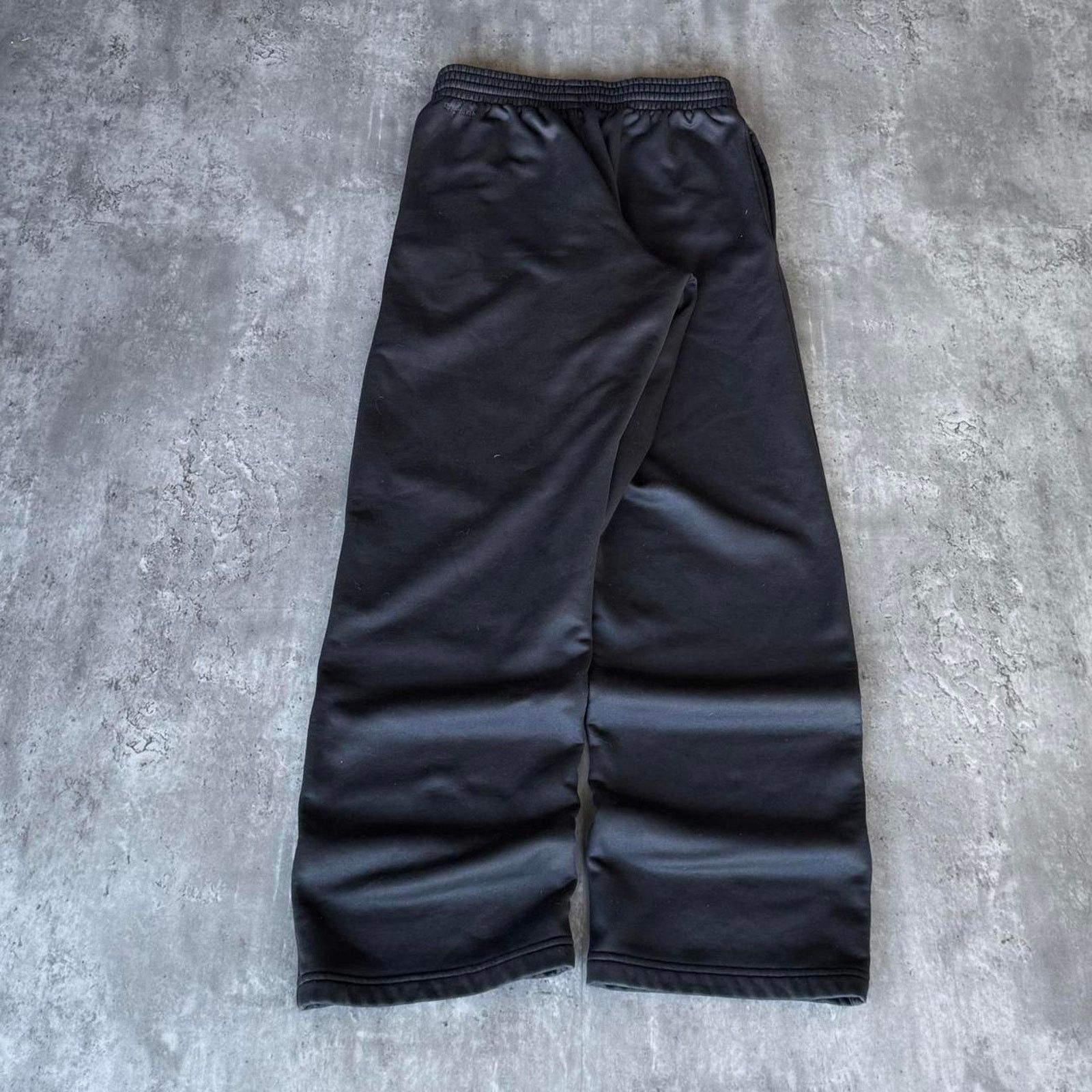 Under Armour × Vintage Under Armour Black & Grey Embroidered Sweatpants Size US 30 / EU 46 - 2 Thumbnail