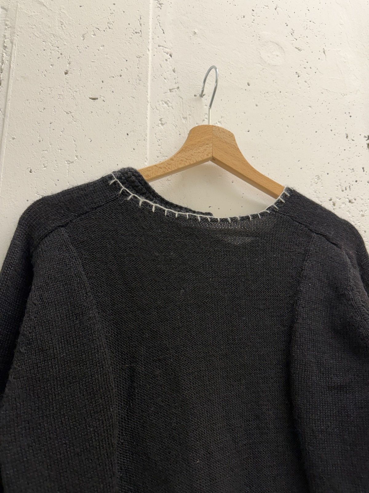 Yohji Yamamoto Yohji Yamamoto Distressed Stitch Asymmetrical Knit Sweater Size M / US 6-8 / IT 42-44 - 8 Thumbnail