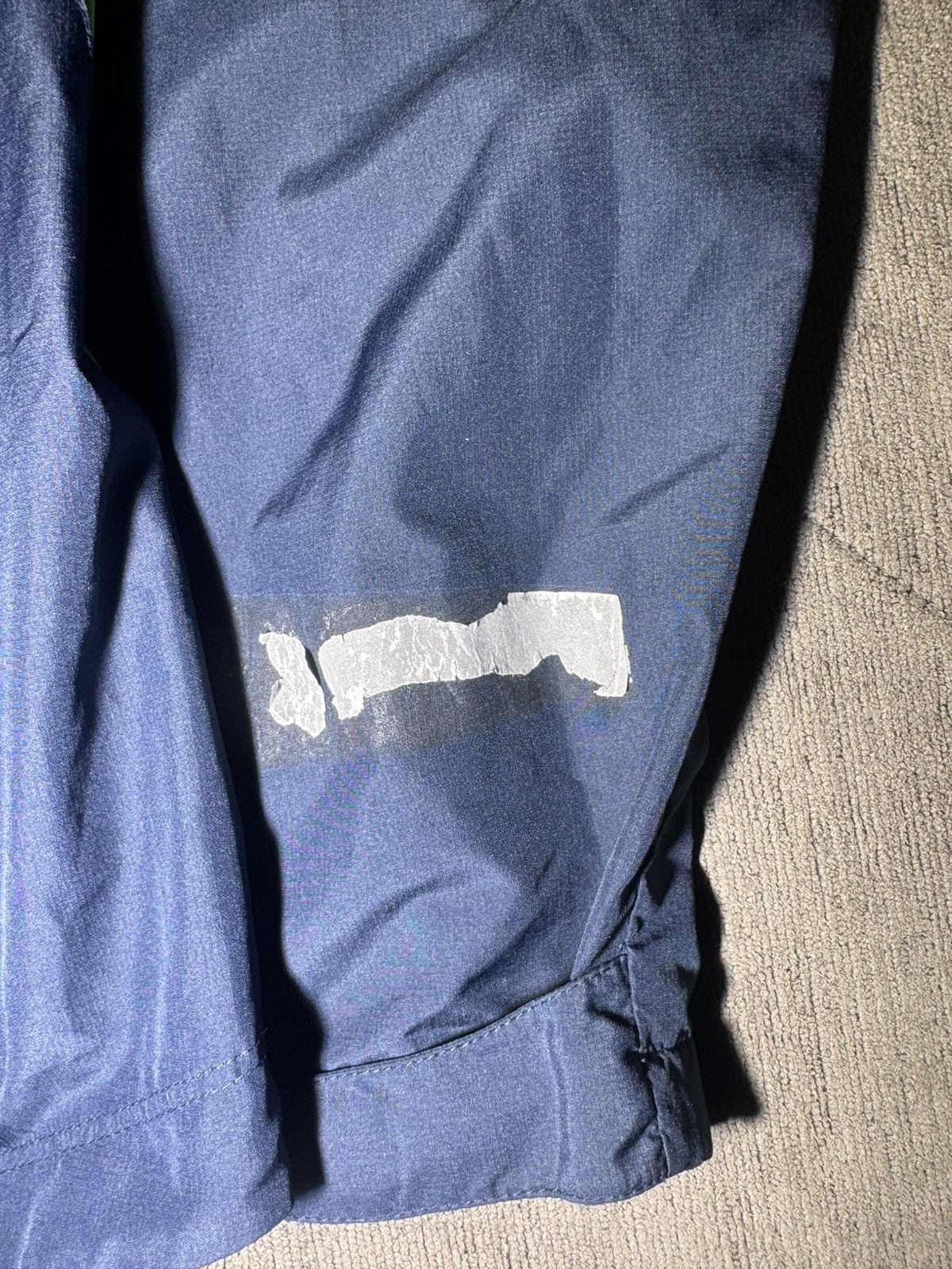 Nike vintage Nike "MMIV" lightweight nylon windbreaker jacket Size US XL / EU 56 / 4 - 5 Thumbnail