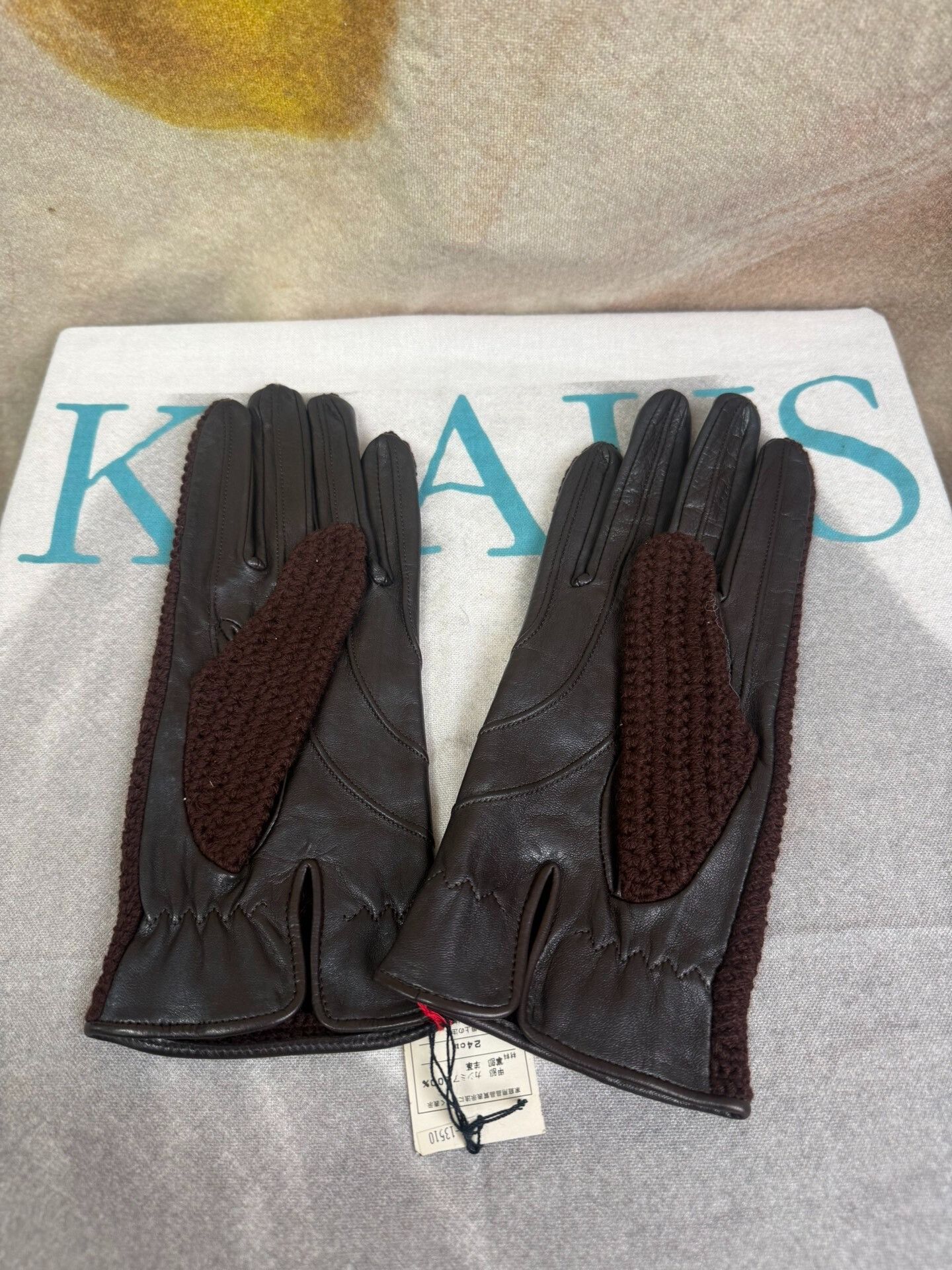 Dries Van Noten Dries Van Noten Patchwork Leather Gloves Size ONE SIZE - 1 Thumbnail
