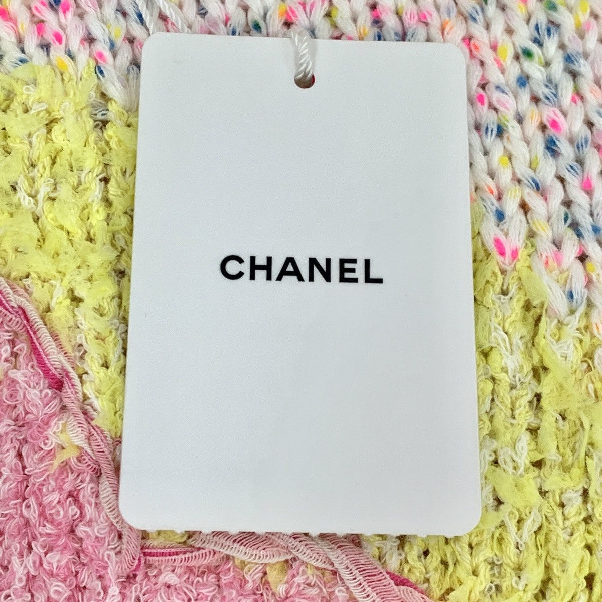 Chanel Chanel Colorful Striped Heart Short Sleeve Knit Top K26WX Size XXS / US 00 / IT 34 - 8 Thumbnail