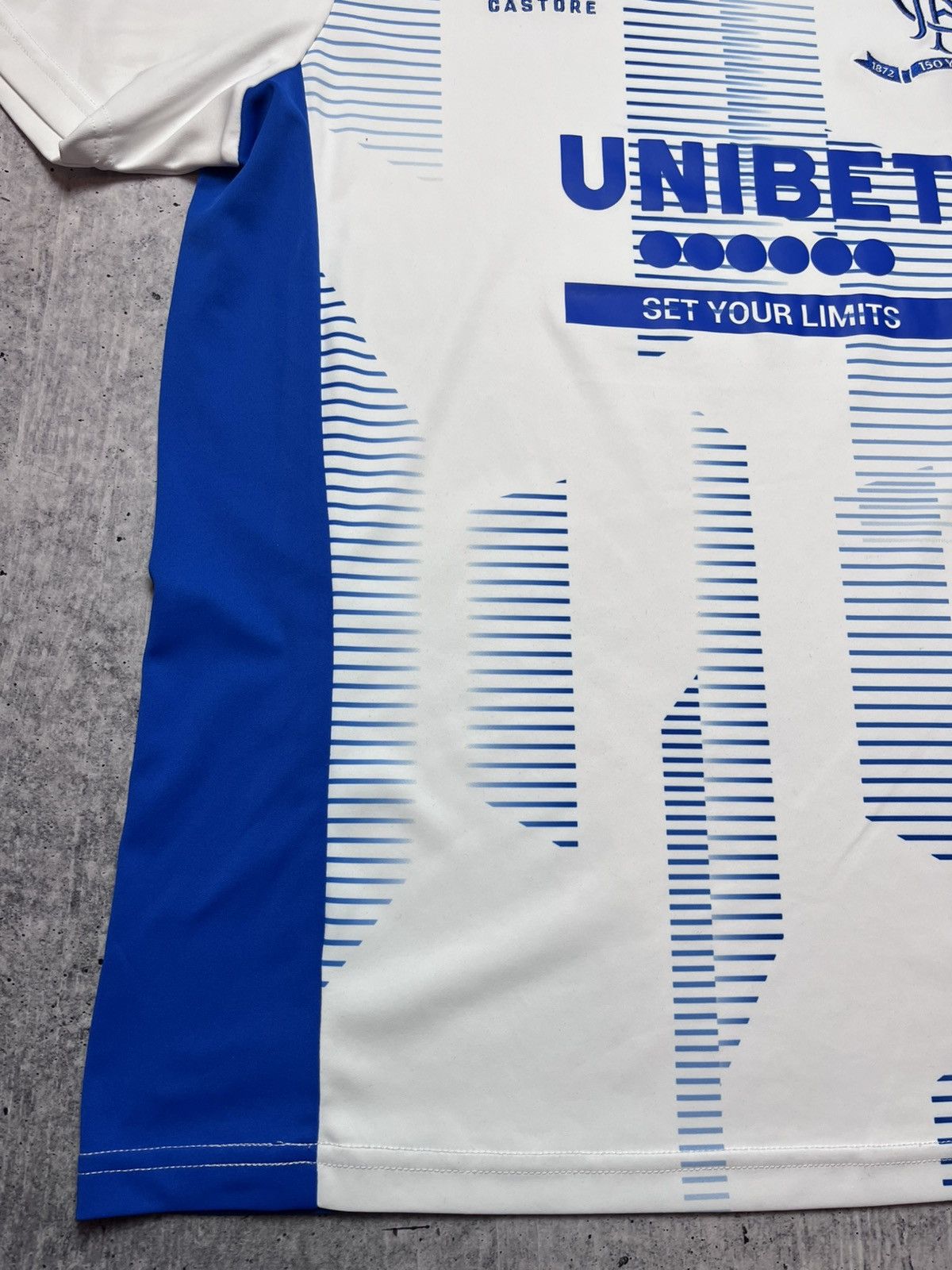 Castore Rangers 150 Years Jersey Football Shirt White Men Size L Size US L / EU 52-54 / 3 - 5 Thumbnail